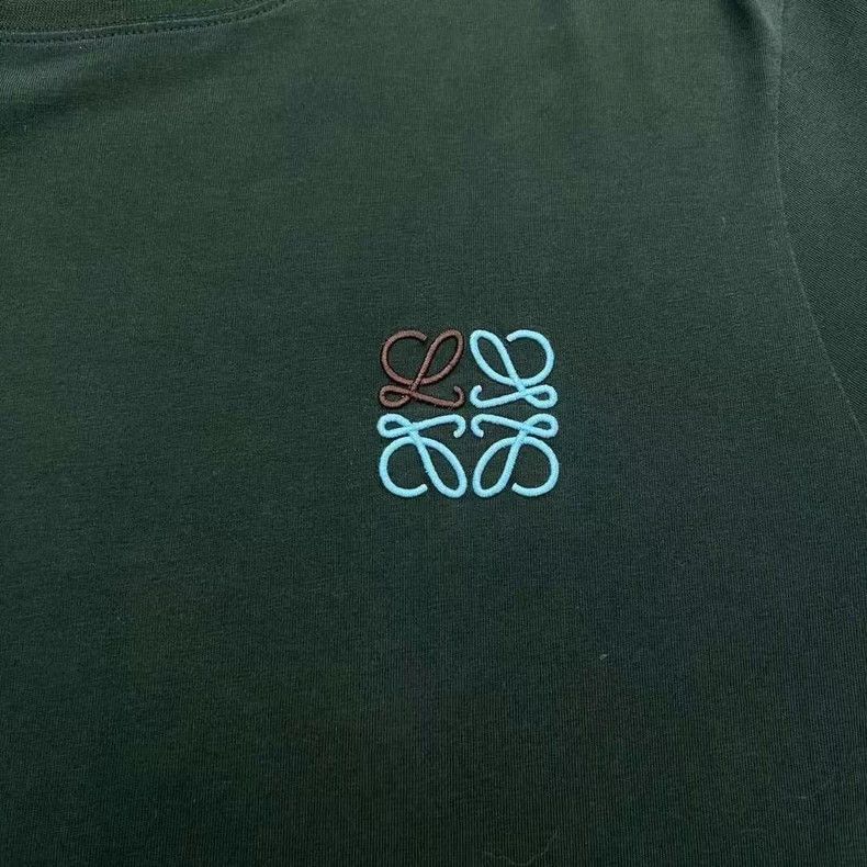 Loewe LOEWE Short sleeves with logo on chest Size US XL / EU 56 / 4 - 4 Thumbnail