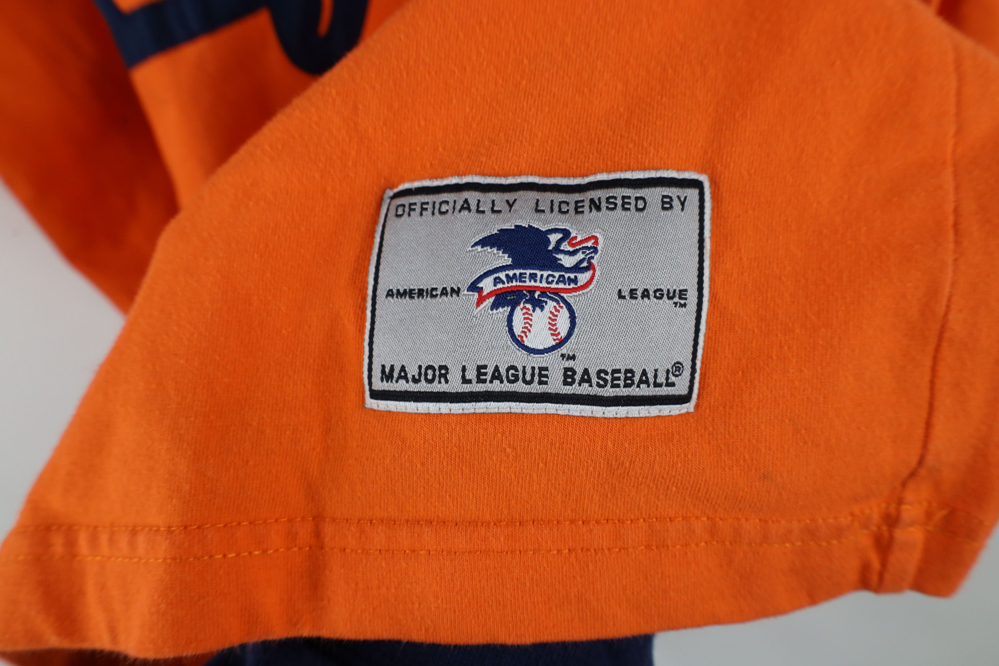 Vintage Vintage 90s English D Script Detroit Tigers Baseball T-Shirt Size US L / EU 52-54 / 3 - 7 Thumbnail