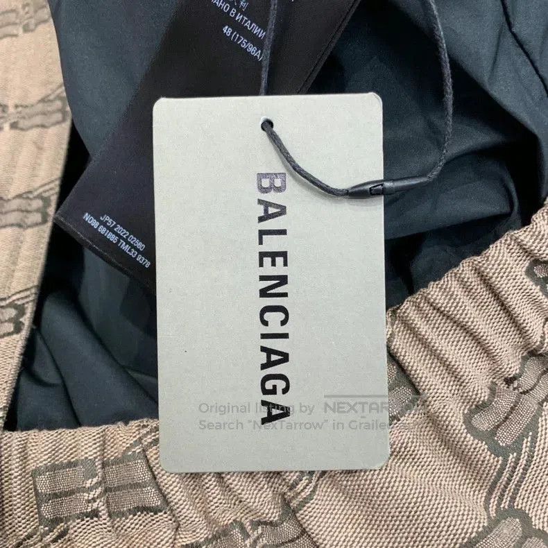Balenciaga Balenciaga Double B Print Puffer Jacket. Size US M / EU 48-50 / 2 - 6 Thumbnail