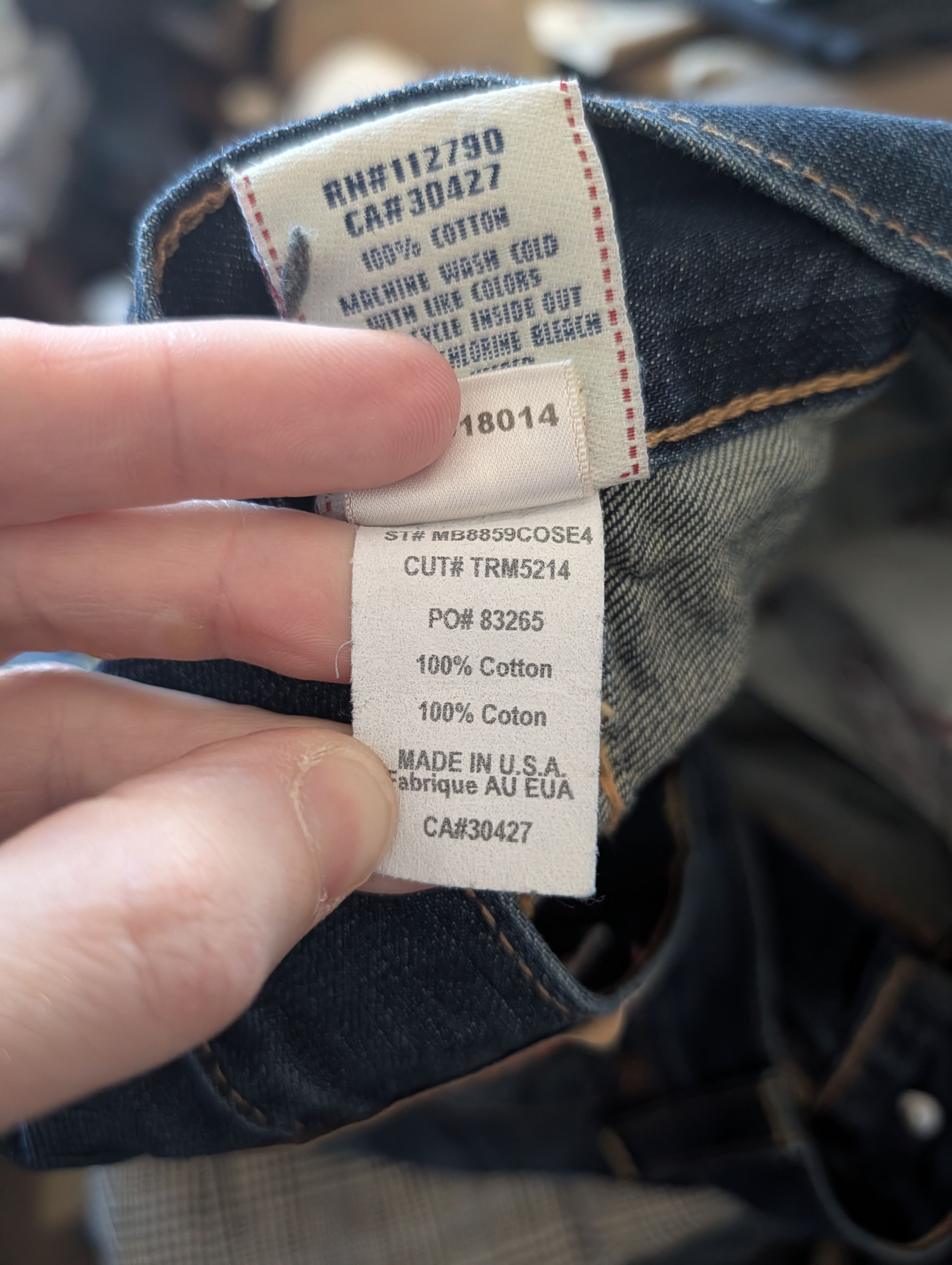 True Religion Vintage MiUSA cutoff blue denim jean shorts raw Size US 37 - 14 Thumbnail