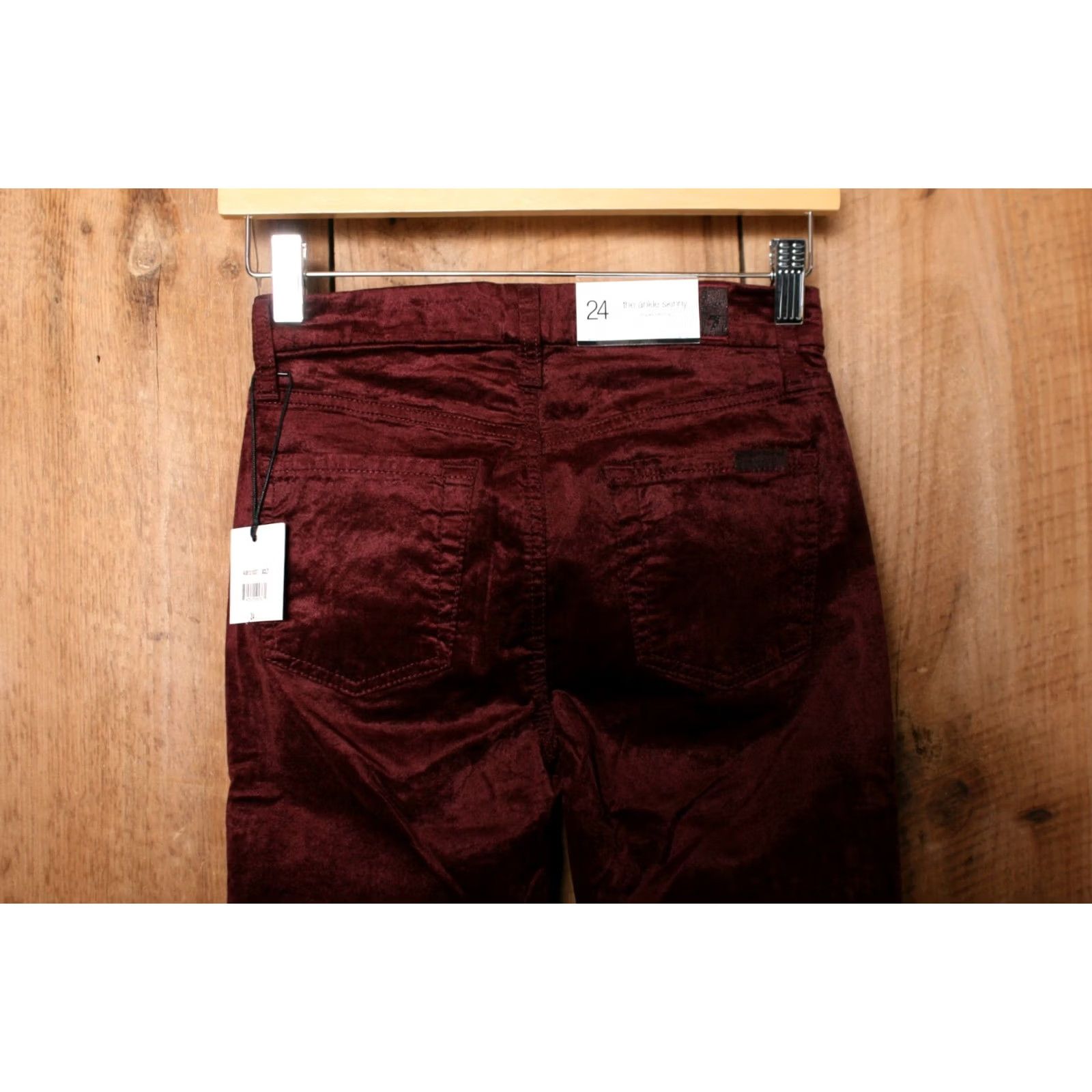 7 For All Mankind 7 FOR ALL MANKIND The Ankle Skinny Merlot Red Velvet Jeans Sz. 24 Womens Skinny Jeans Velvet Cotton Blend 7 For All Mankind Red Velvet 24 Womens Size 42" / US 20 - 4 Thumbnail