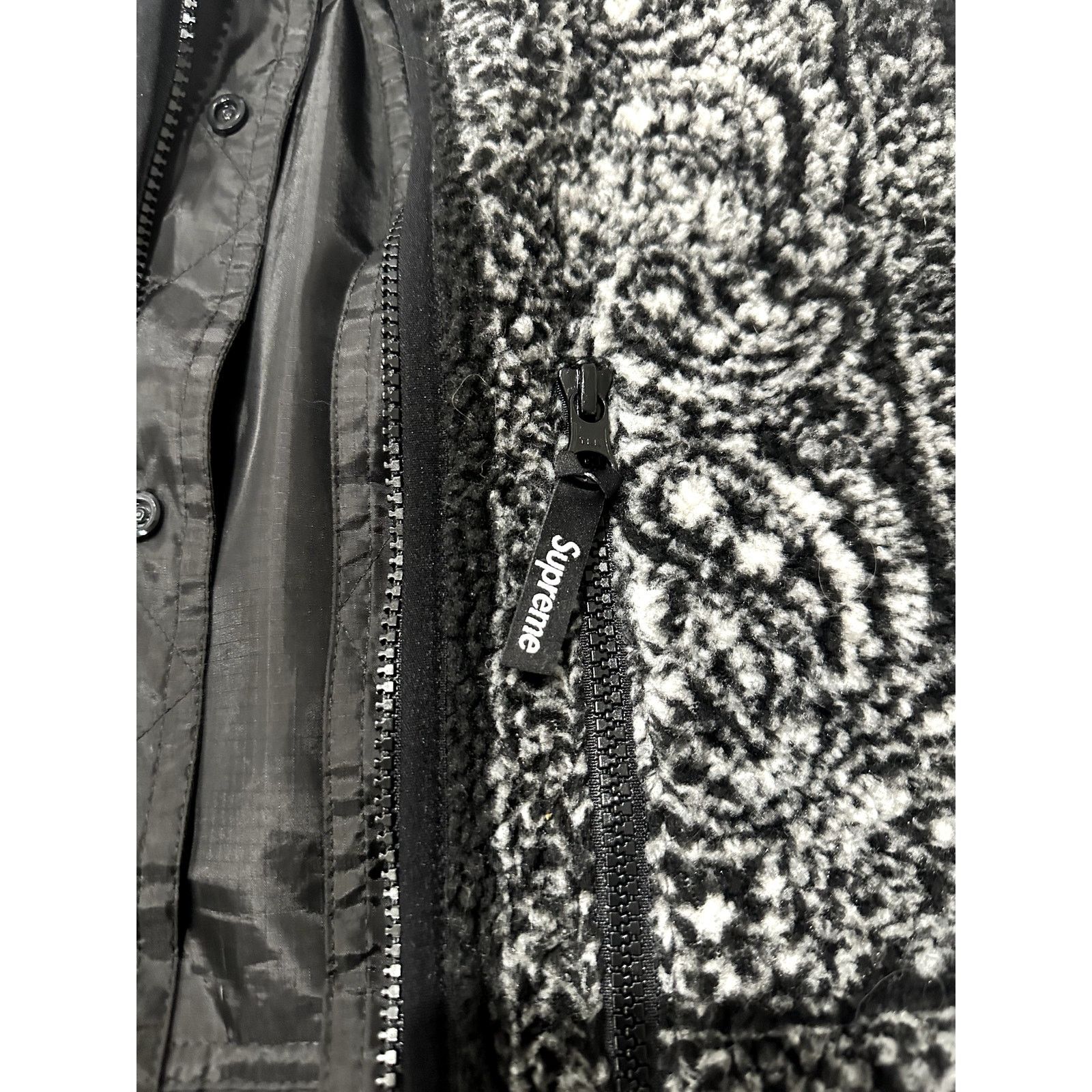 Supreme Supreme reversible Bandana Fleece Jacket size Large Size US L / EU 52-54 / 3 - 3 Thumbnail