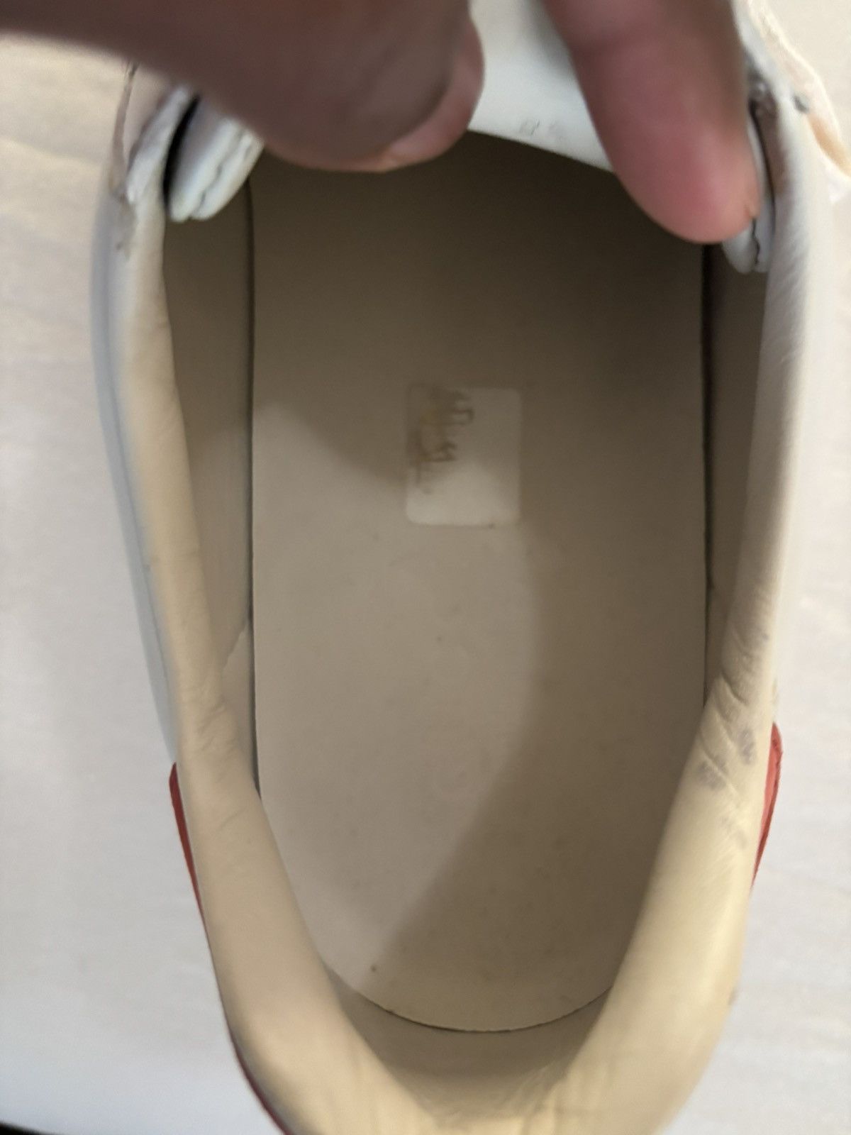 Gucci Gucci Ace White Leather Web Stripe Sneakers – Full Set Size US 9 / EU 42 - 13 Thumbnail
