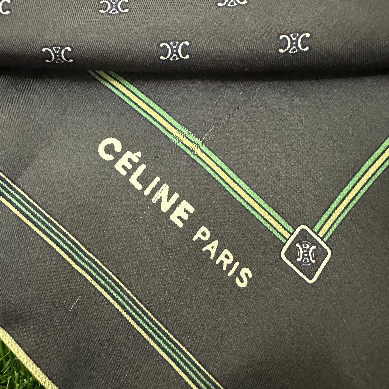 Celine CELINE Paris Vintage 100% Silk Scarf Made in Italy Size ONE SIZE - 4 Thumbnail