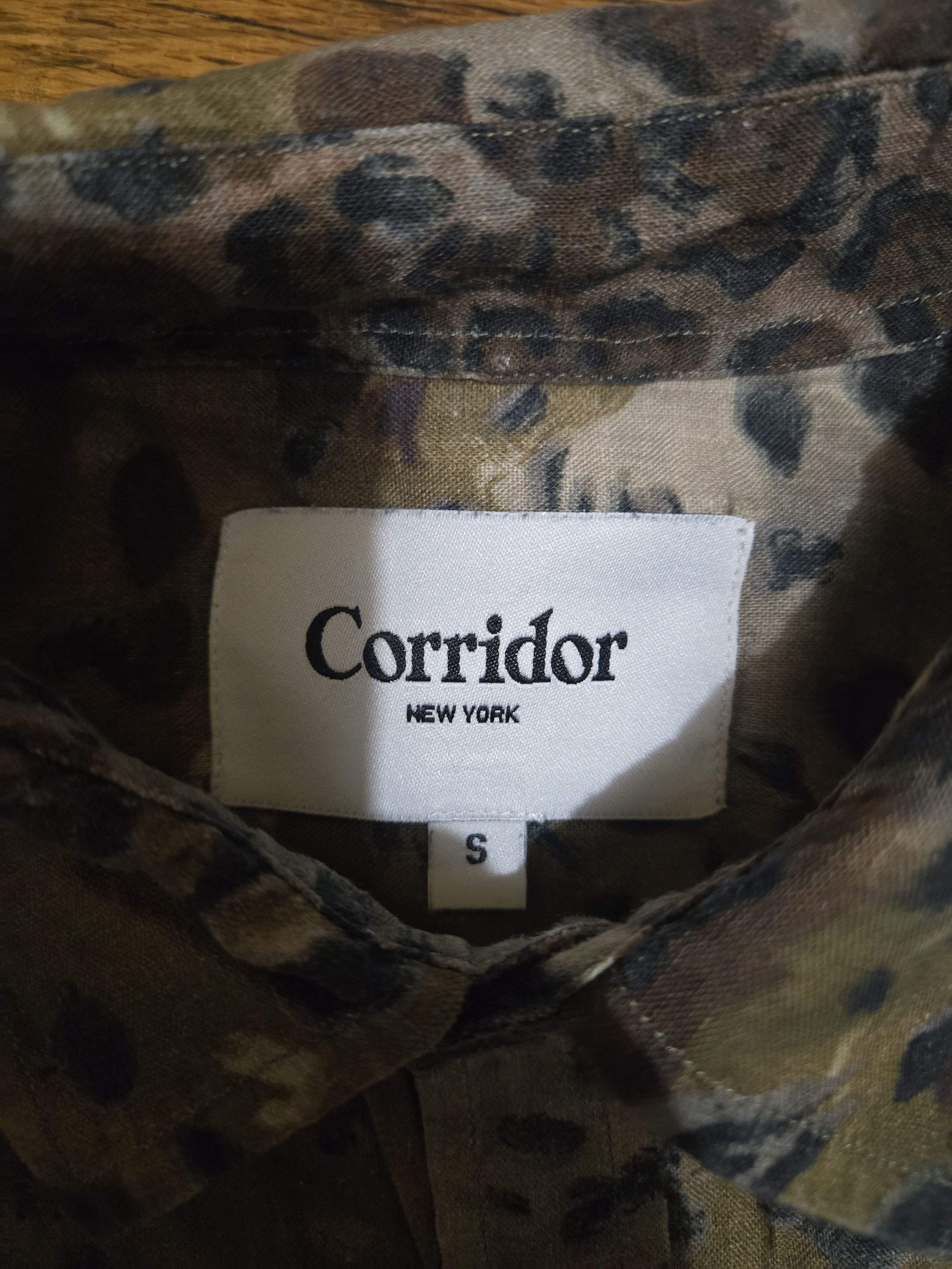 Corridor Corridor S SS23 Jungle Hypnosis Short Sleeve Linen Size US S / EU 44-46 / 1 - 2 Thumbnail