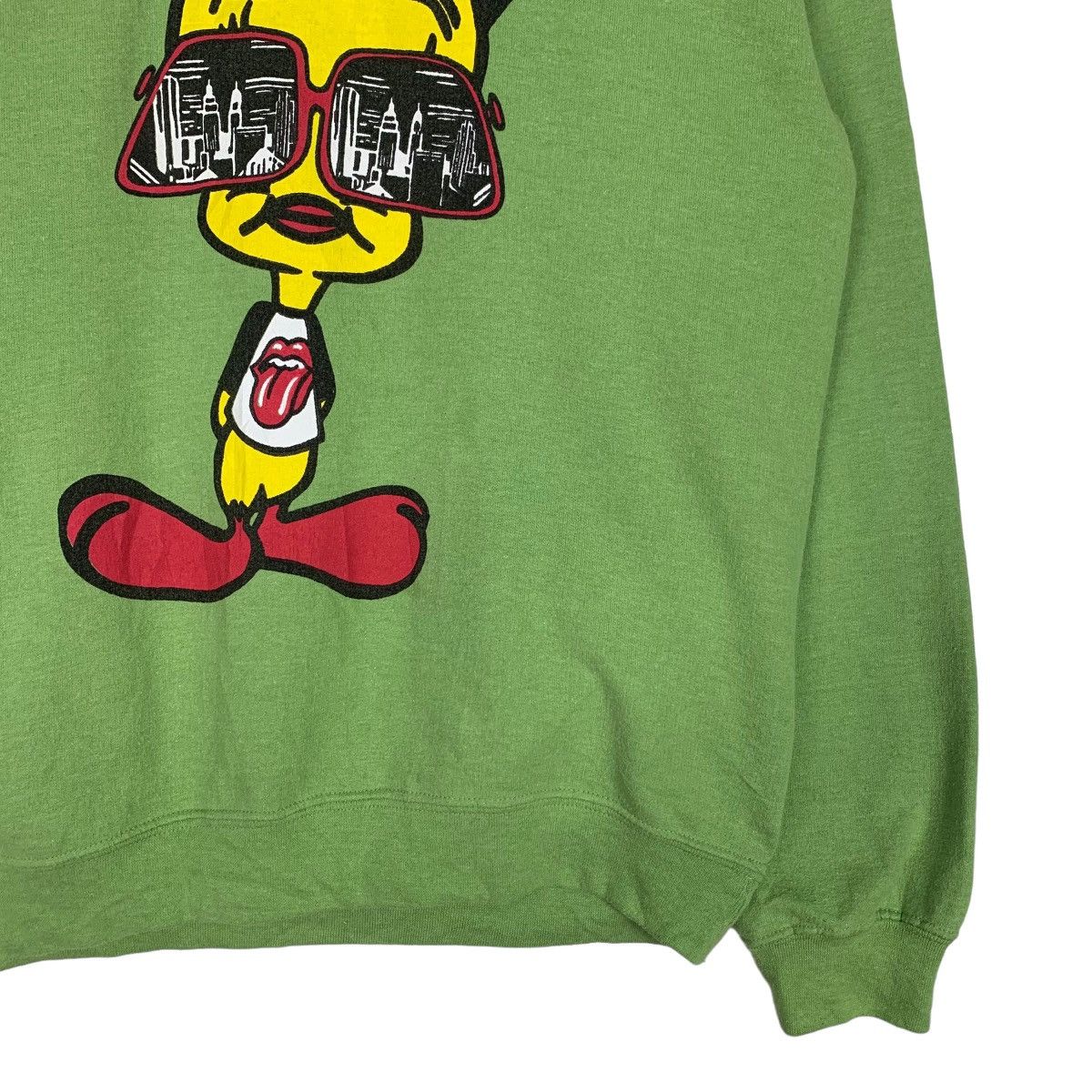 Gildan Tweety With ACDC Cap Rolling Stone Tees Sweatshirt #0737-C34 Size US S / EU 44-46 / 1 - 7 Thumbnail