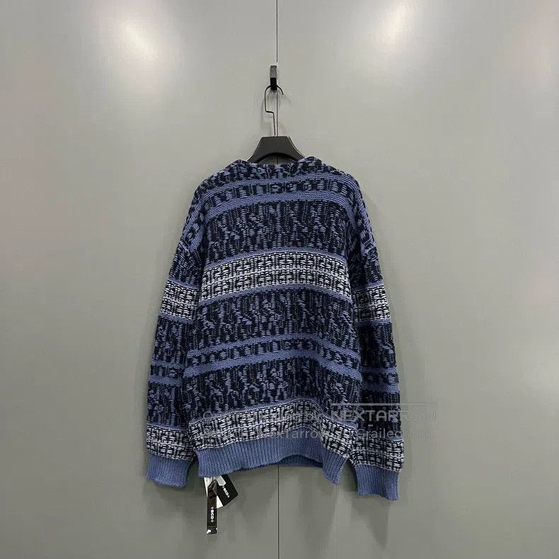 Givenchy Givenchy Chito Joint Edition Color-Block Crewneck Sweatshi Size US S / EU 44-46 / 1 - 3 Thumbnail