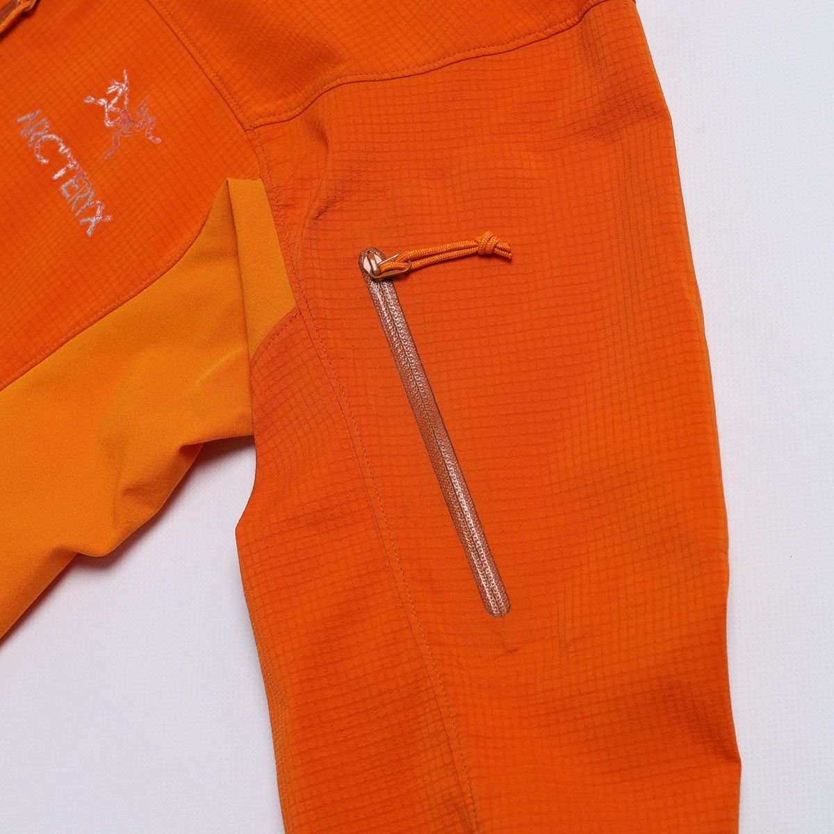 Arc'teryx Arcteryx Sigma SL Pumpkin 2003 Orange Rare Jacket Outdoor Size US M / EU 48-50 / 2 - 7 Thumbnail