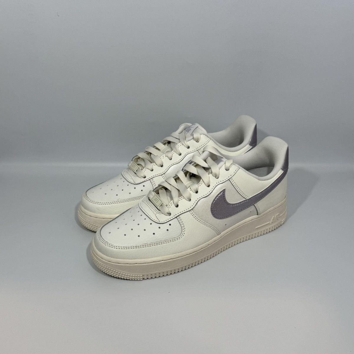 Nike Air Force '07 ESS WMNS “Sail Violet Purple”