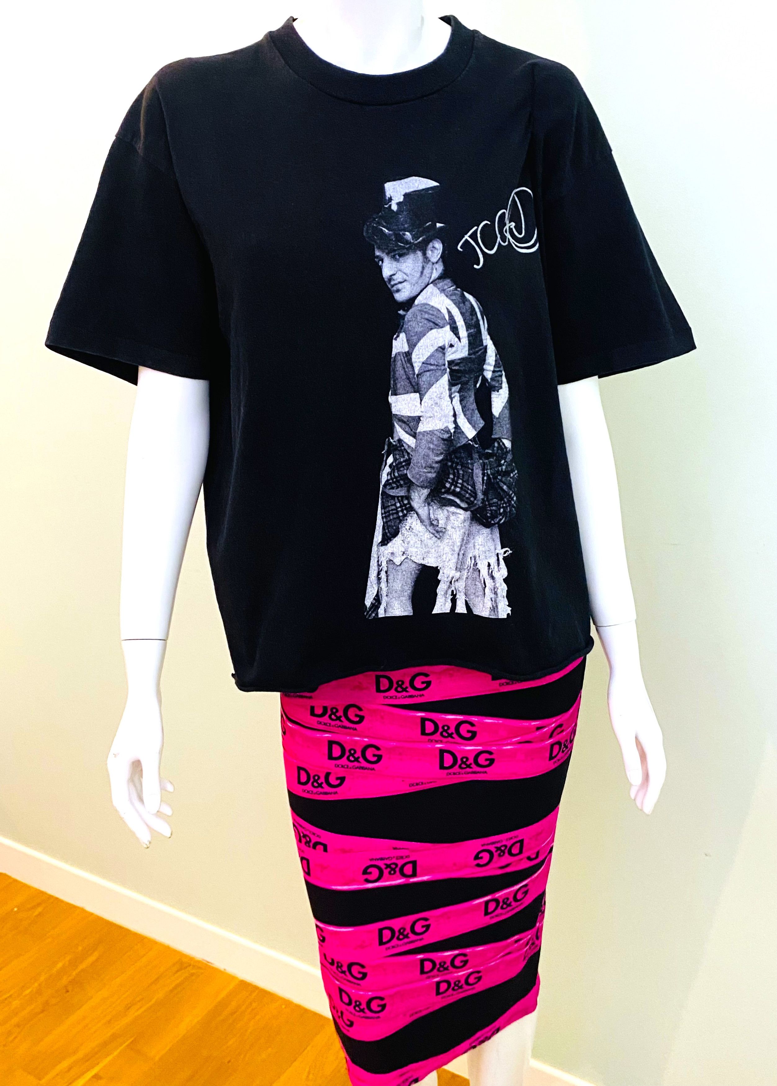 Dolce & Gabbana D&G Dolce & Gabbana F/W 2003 Caution Tape High Waisted Skirt Size 30" / US 8 / IT 44 - 11 Thumbnail