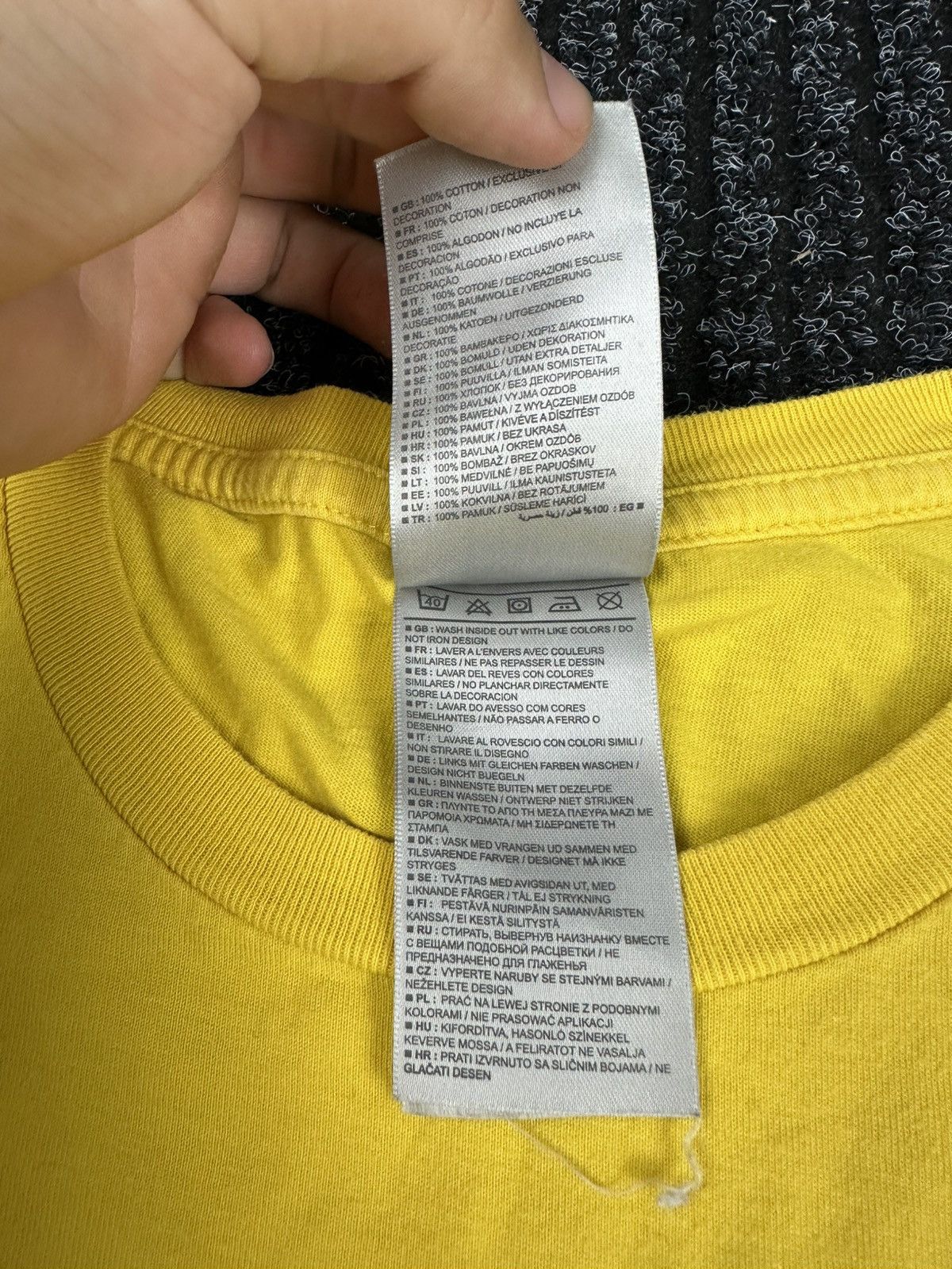 Nike Vintage Y2K Nike AIR 3D logo Streetwear Yellow Tee T shirt Size US M / EU 48-50 / 2 - 6 Thumbnail