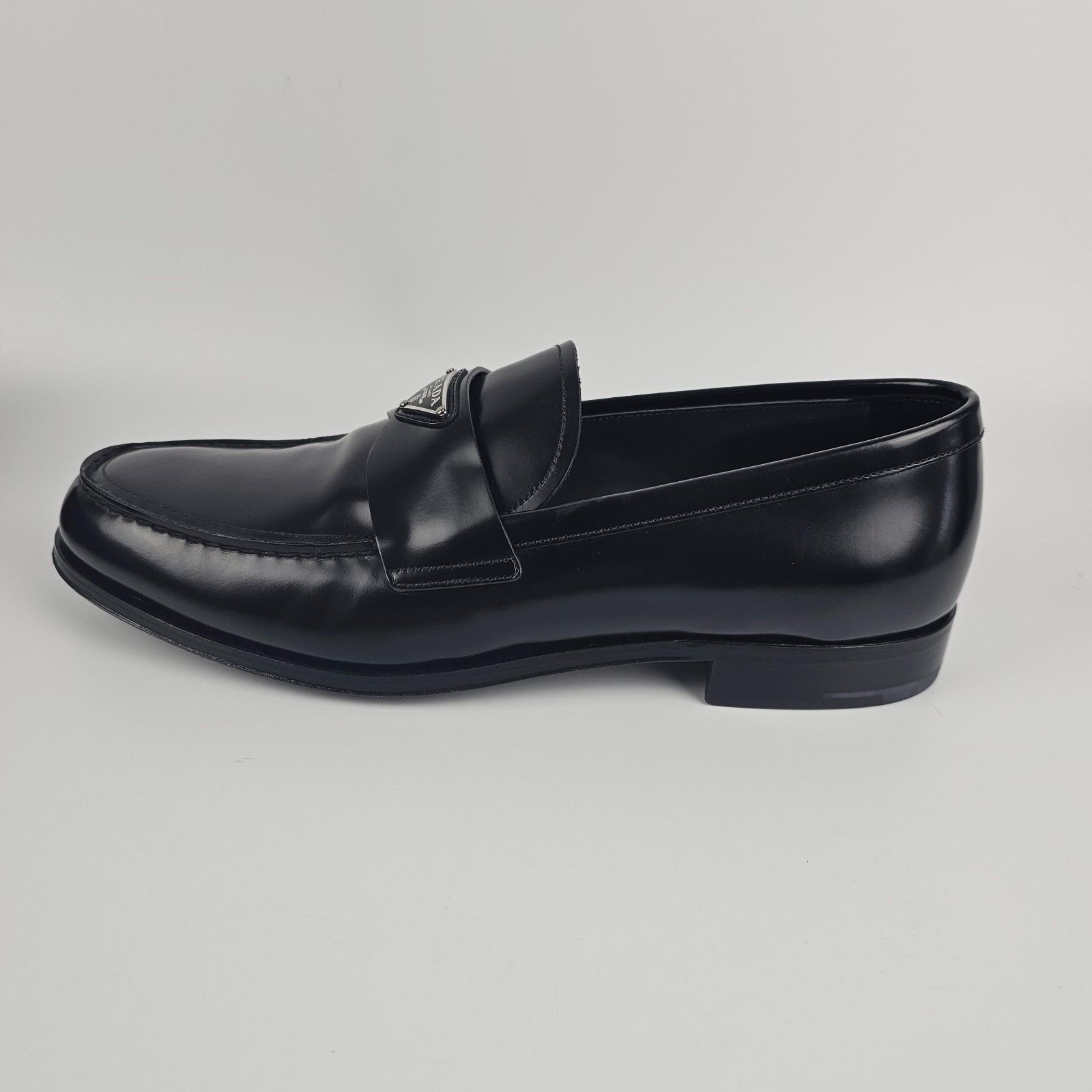 Prada PRADA $1120 Black Brushed Leather Loafers New And Authentic Size US 7 / EU 40 - 6 Thumbnail