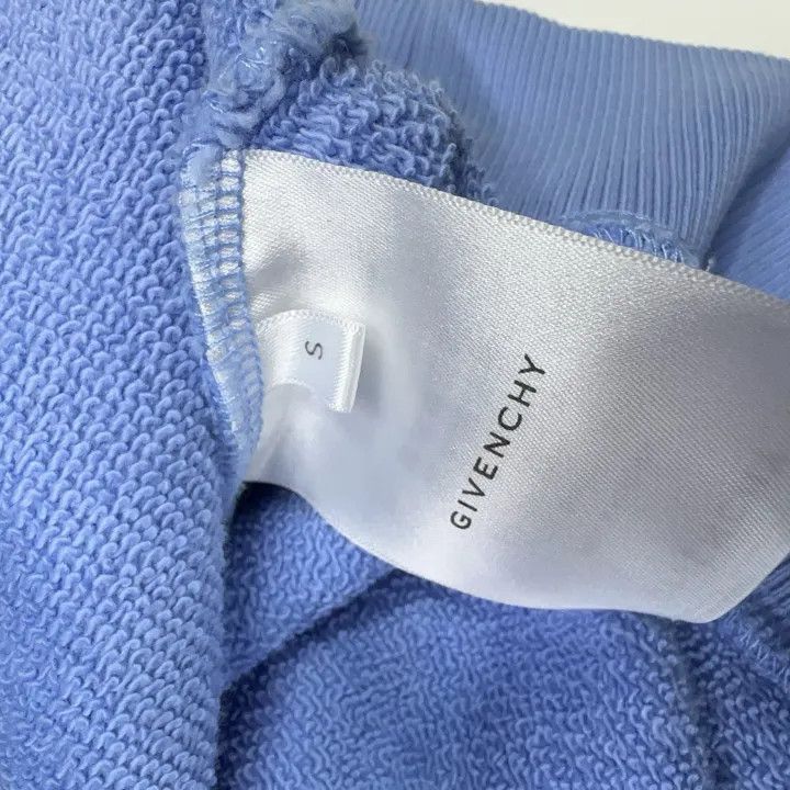Givenchy Givenchy Givenchy Logo Print Casual Hoodie -2507 Size US S / EU 44-46 / 1 - 6 Thumbnail