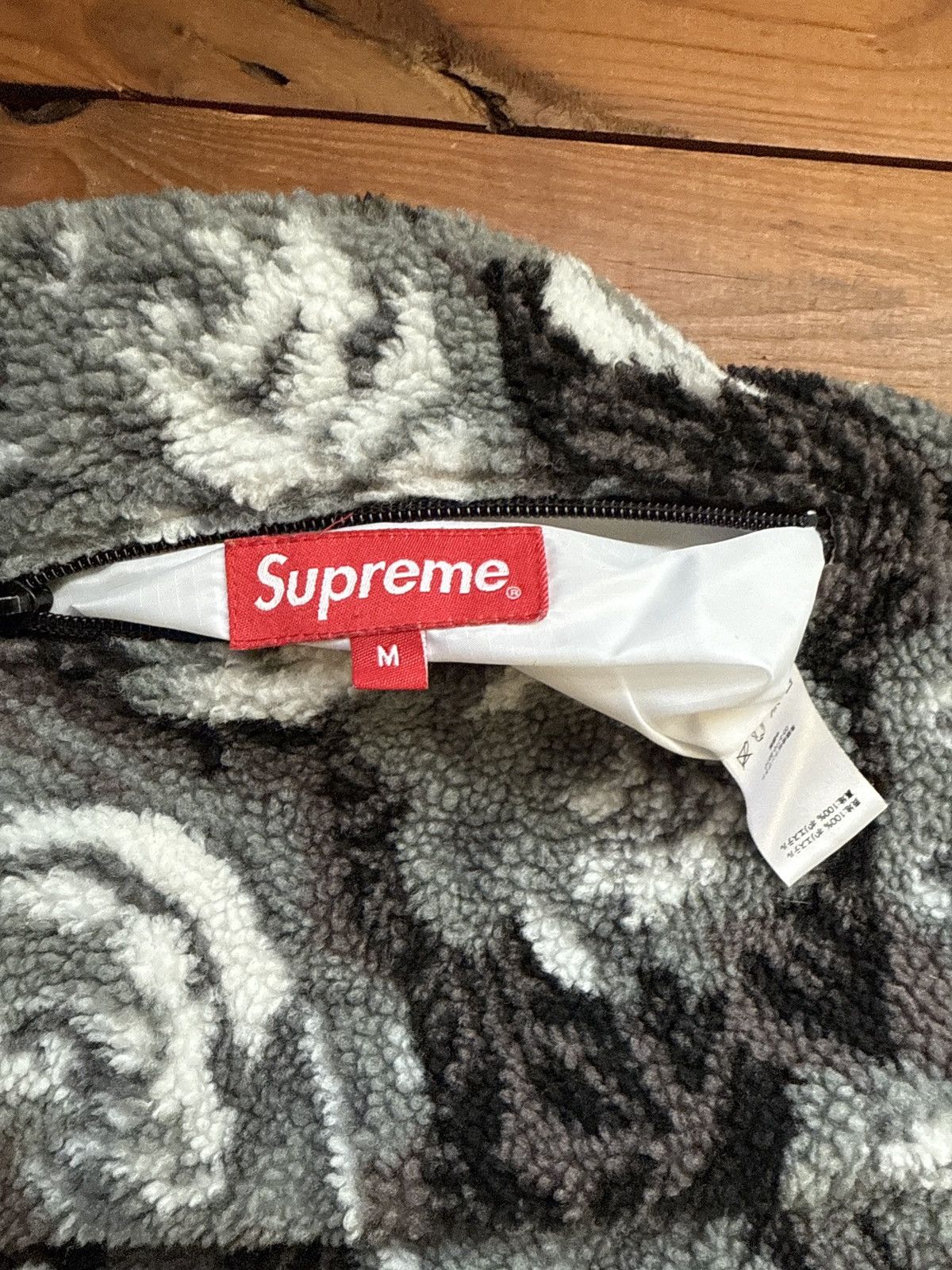 Supreme Supreme FW16 Black Roses Reversible Fleece Jacket Size US M / EU 48-50 / 2 - 5 Thumbnail
