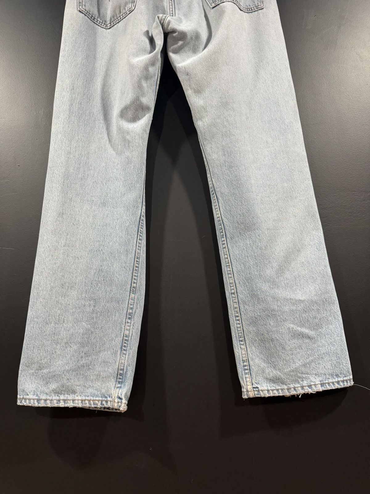 Levi's Vintage Clothing 1990s Vintage Levi’s Faded Distressed Knee Blow Out Jeans 38 Size US 38 / EU 54 - 9 Thumbnail