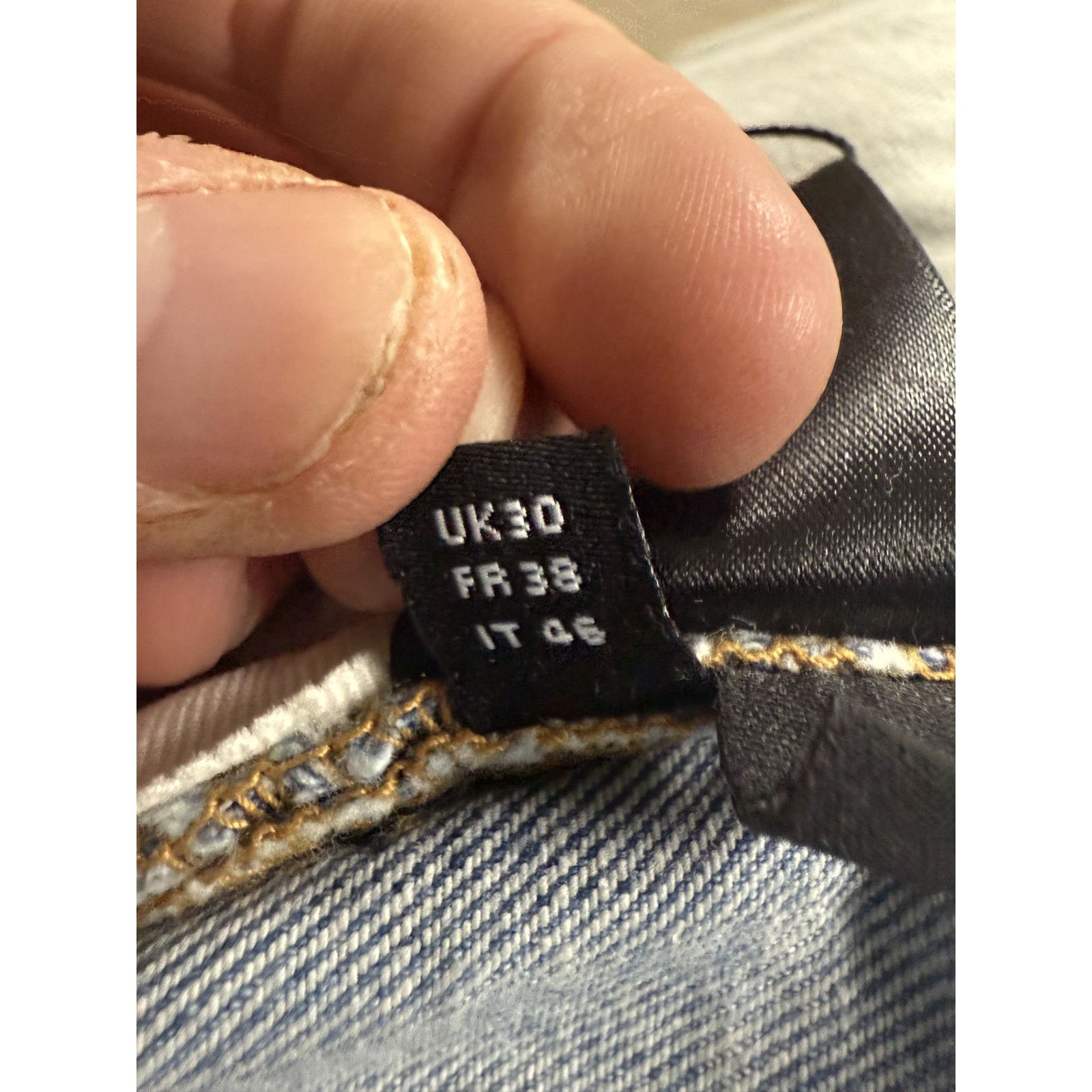 Amiri Amiri Jeans Light Wash Easter Thrasher Used 30 Size US 30 / EU 46 - 8 Thumbnail