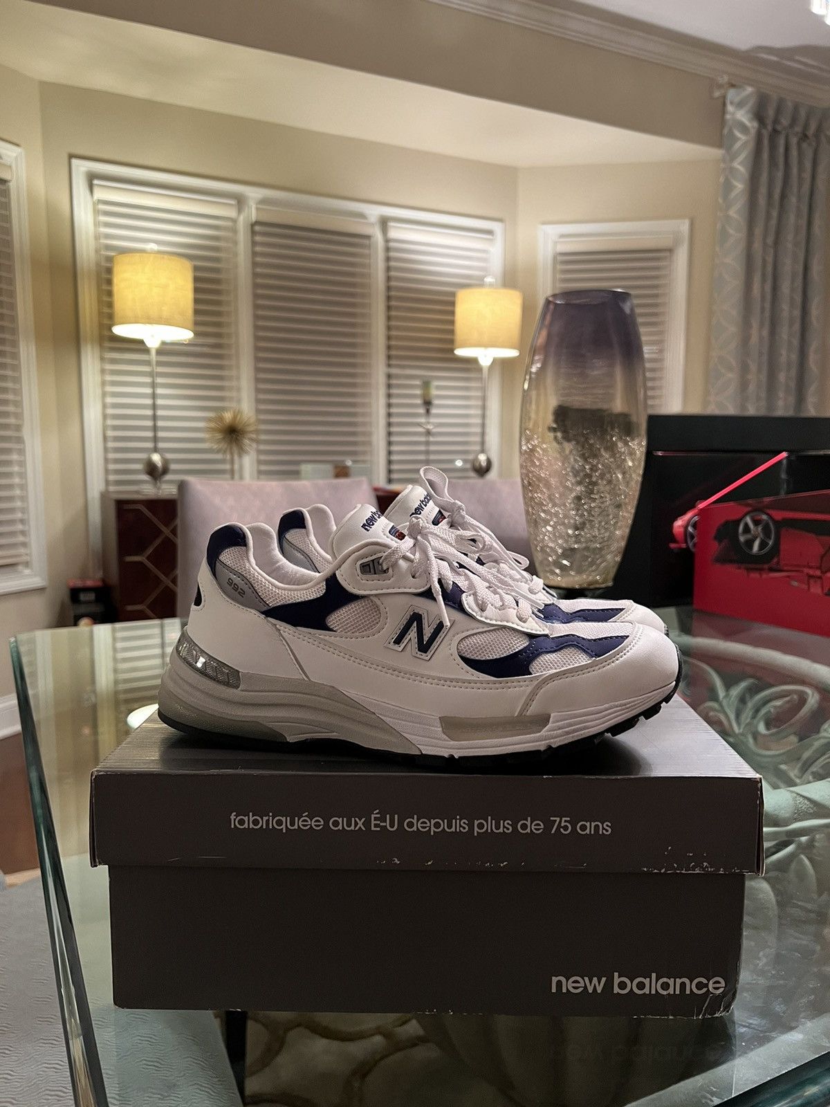 image of New Balance 992 White Navy Shoes, Men's (Size 8.5)
