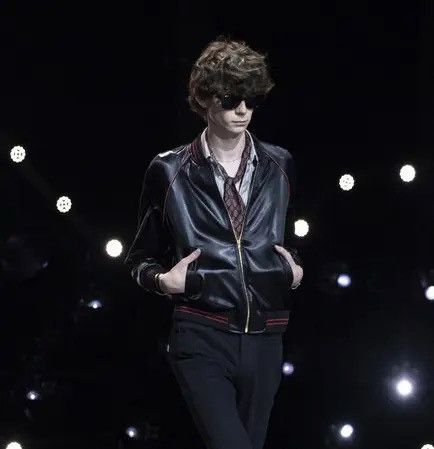 Celine × Hedi Slimane $6.5k FW23 Celine The Wiltern embroidered teddy jacket Hedi Size US S / EU 44-46 / 1 - 3 Thumbnail