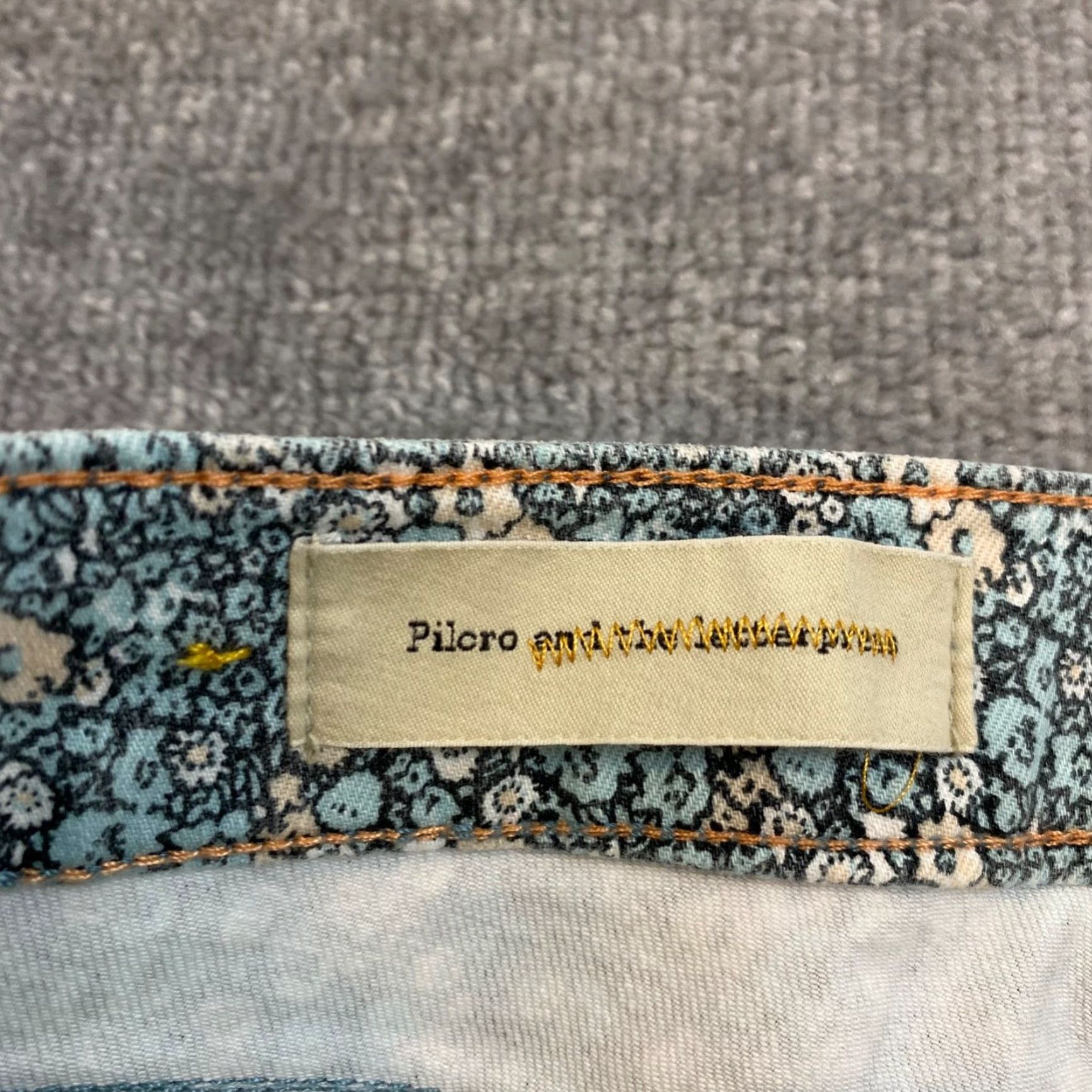 Vintage VINTAGE Pilcro Skinny Jeans Women’s 25x25 Floral Cotton Spandex Crop Slim Blue | 2000s Fall Summer Fashion Size 42" / US 20 - 2 Thumbnail