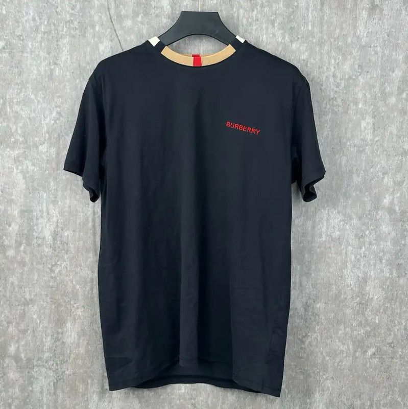 Burberry Burberry Men's Black Cotton T-Shirt Size US S / EU 44-46 / 1 - 1 Thumbnail