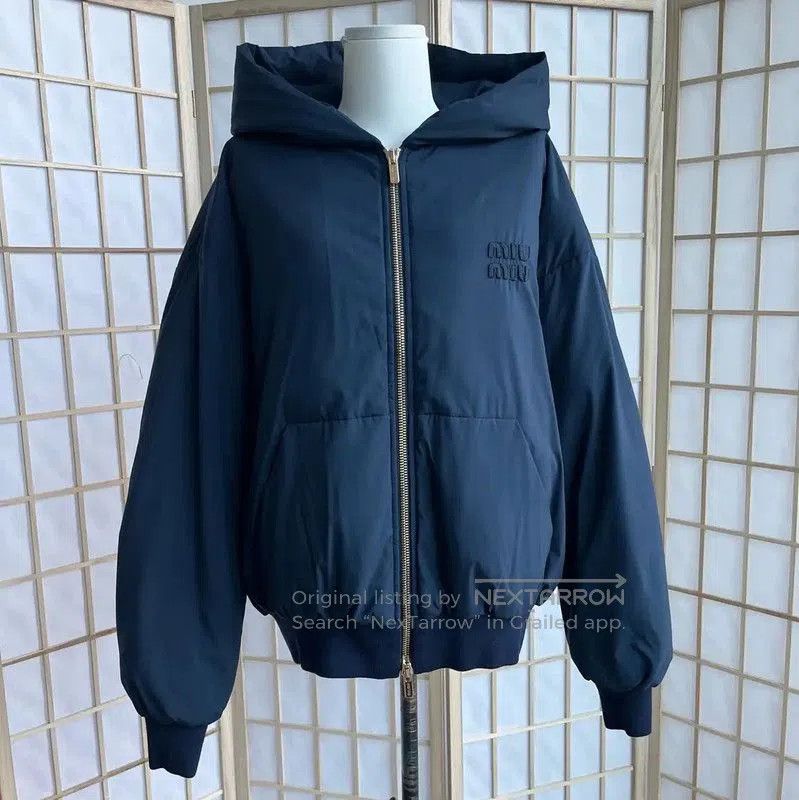 Miu Miu Miu Miu Navy Blue Women's Jacket . Size M / US 6-8 / IT 42-44 - 1 Thumbnail