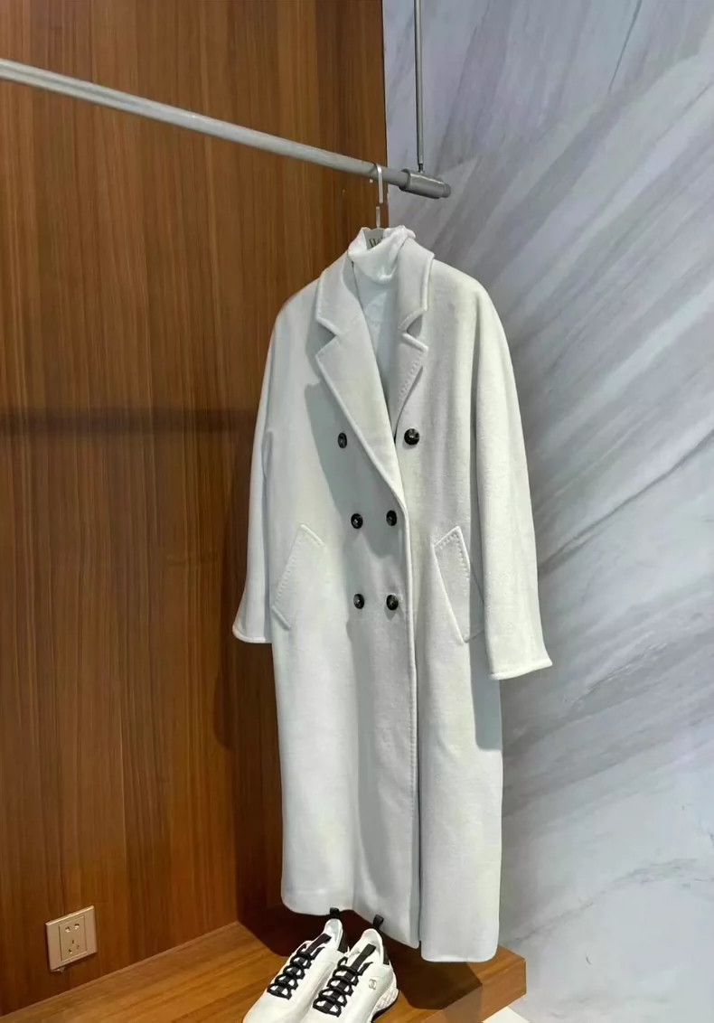 Max Mara Max Mara 101801 Coat Size M / US 6-8 / IT 42-44 - 1 Thumbnail