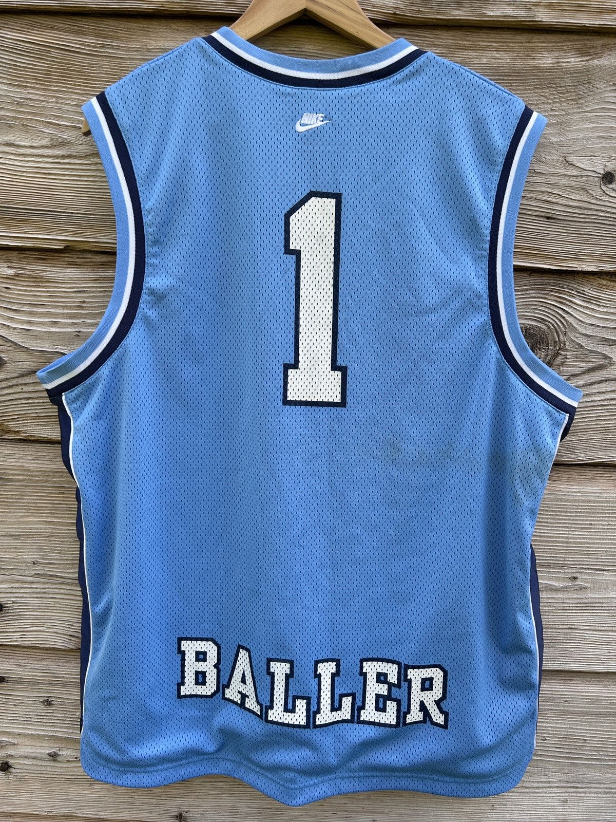 NBA Limited Edition #2302 of 3000 Nike Baller UNC Jersey Size US L / EU 52-54 / 3 - 4 Thumbnail