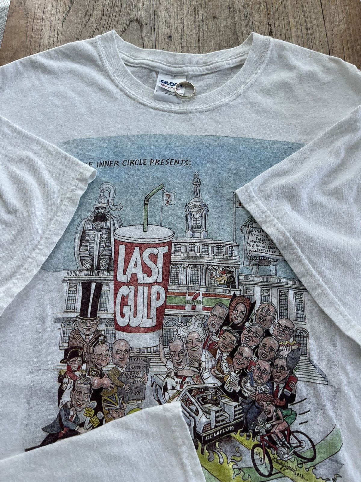 Vintage THE INNER CIRCLE Presents LAST GULP Artwork 2013’s T-shirt Size US L / EU 52-54 / 3 - 9 Thumbnail