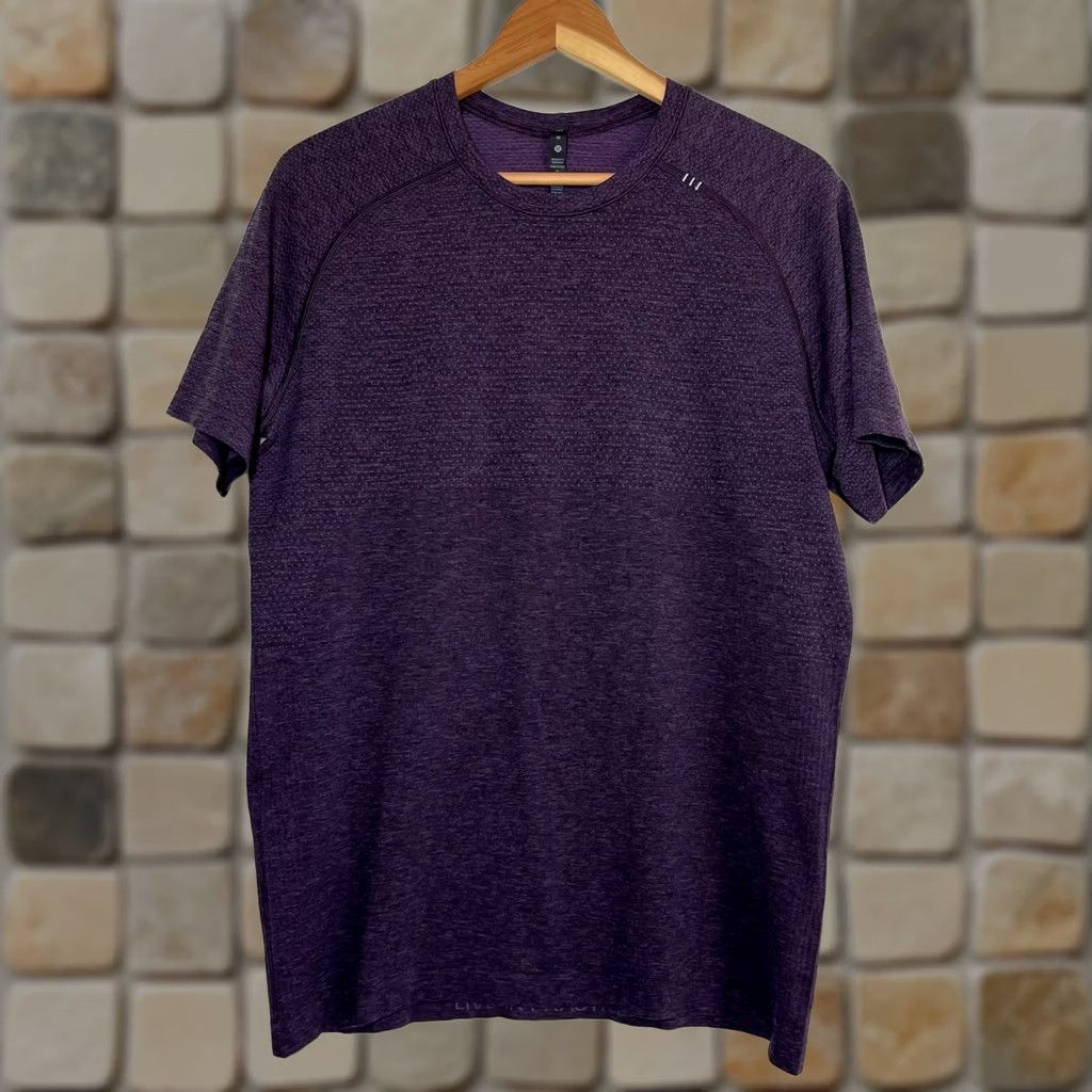 Lululemon Men's Lululemon Metal Vent Tech T-Shirt Purple Activewear Sz M Size US L / EU 52-54 / 3 - 1 Thumbnail