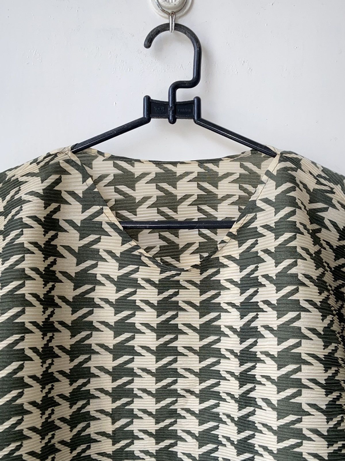 Designer × Japanese Brand PLEATSME Motive Pleats Blouse Size L / US 10 / IT 46 - 18 Thumbnail