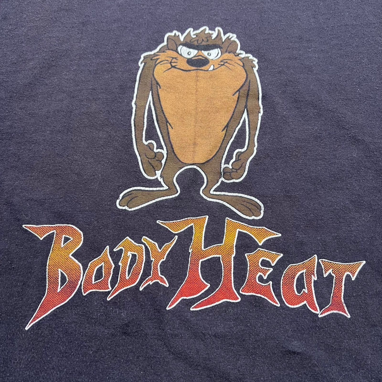 Vintage Vintage 80s Tasmanian Devil "Body Heat" t-shirt Sz XL f Size US XL / EU 56 / 4 - 2 Thumbnail
