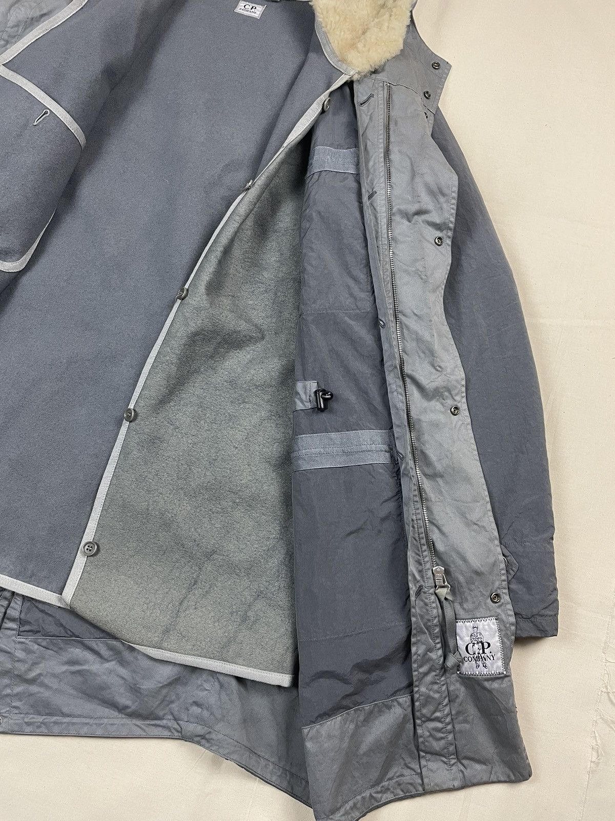 C.P. Company AW2006 Nylon Parka Shearling Hood Cargo Jacket Wool Vintage Size US M / EU 48-50 / 2 - 14 Thumbnail