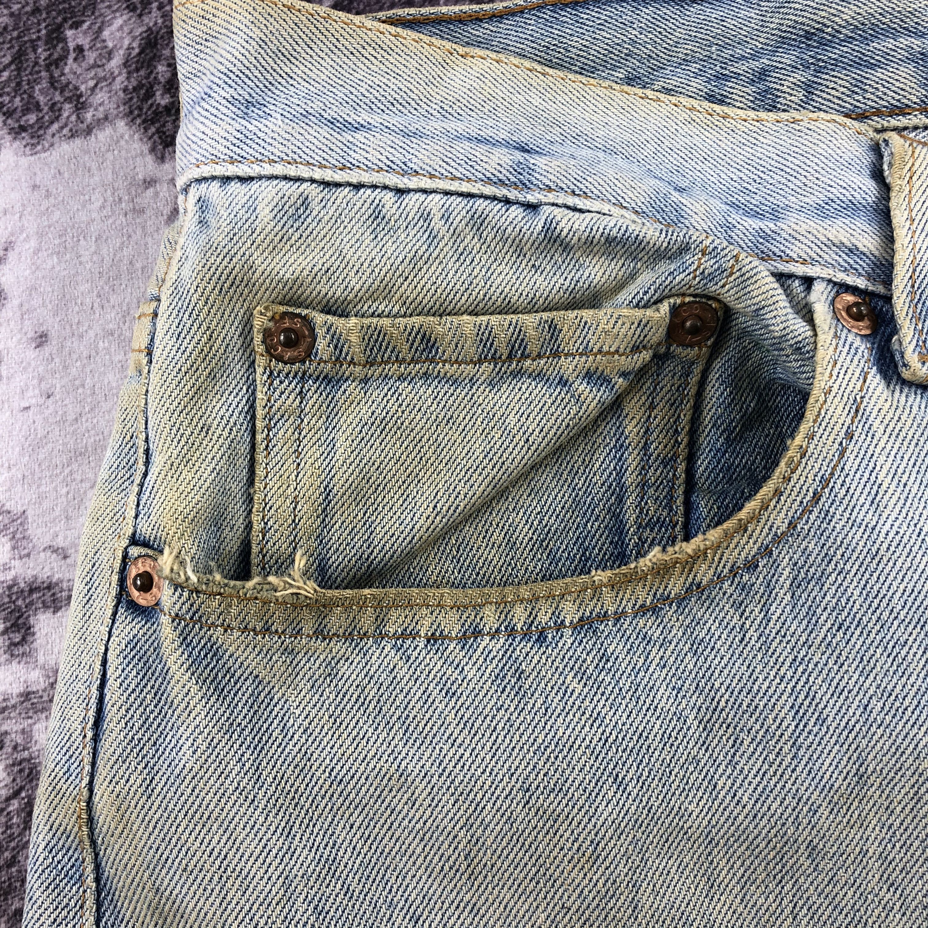 Levi's Vintage 90s Light Wash Levis 501 Jeans-JM2259 Size US 43 - 13 Thumbnail