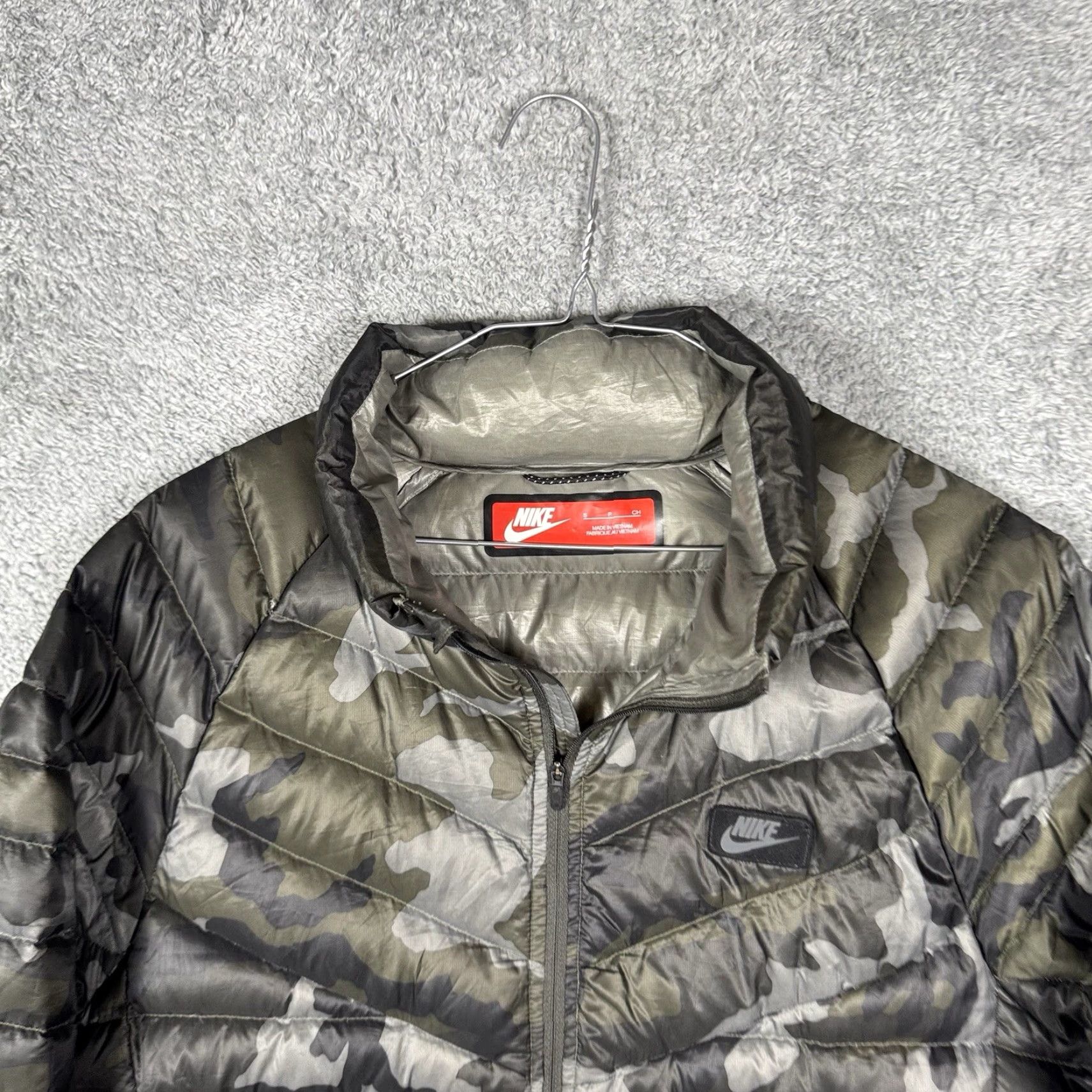 Nike Nike Jacket Men’s S Guild 550 Grey Duck Down Camo Puffer Full Zip Tech Quilted Size US S / EU 44-46 / 1 - 5 Thumbnail