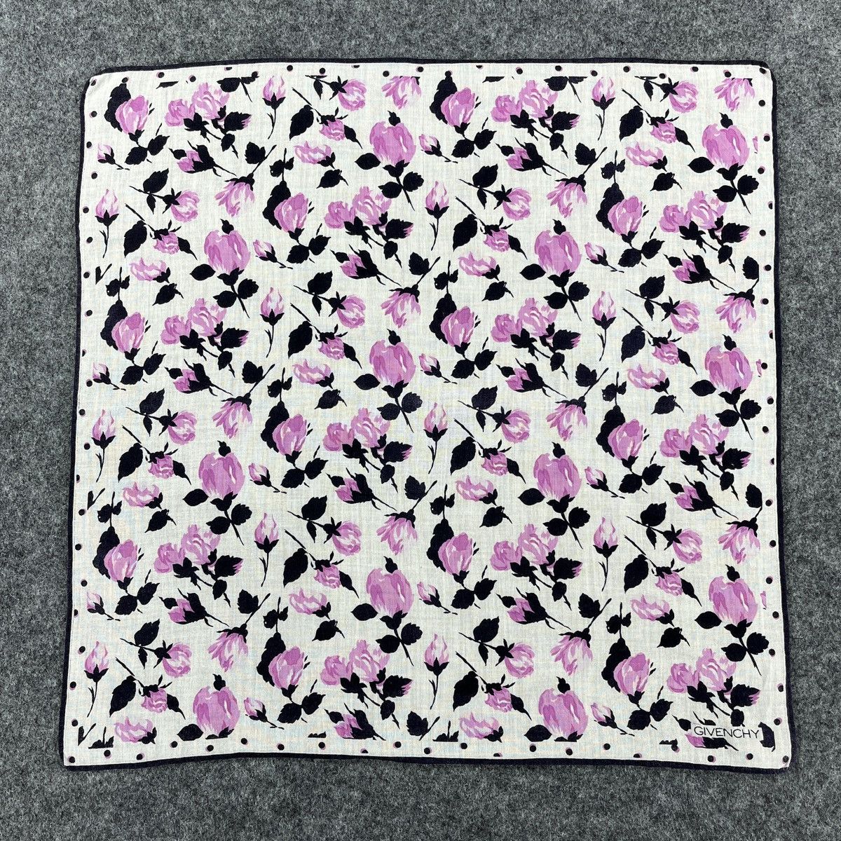 Givenchy Givenchy Handkerchief / Bandana / Neckerchief B477 Size ONE SIZE - 5 Thumbnail