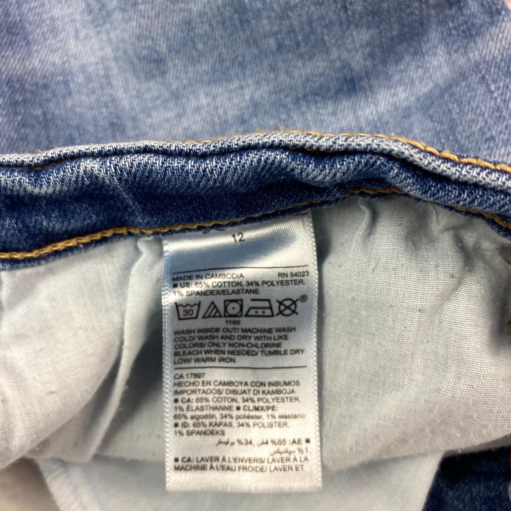 Old Navy Old Navy Perfect Straight Jeans Womens 12 Mid-Rise Medium Wash Blue Stretch Denim Size 34" / US 12 / IT 48 - 3 Thumbnail