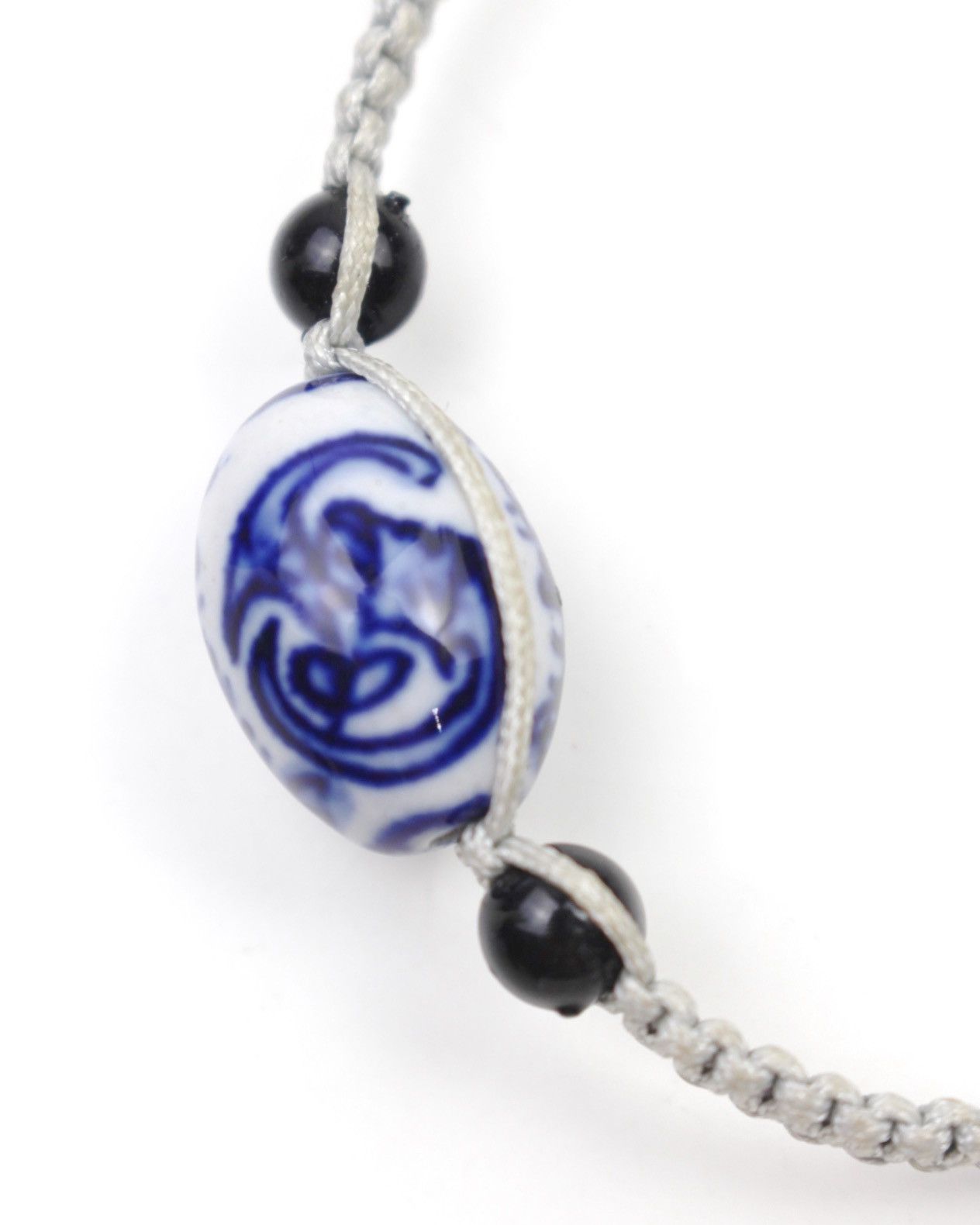 Vintage 2000S JAPANESE HANDMADE CORD BRACELET BLUE & WHITE CERAMIC Size ONE SIZE - 3 Thumbnail