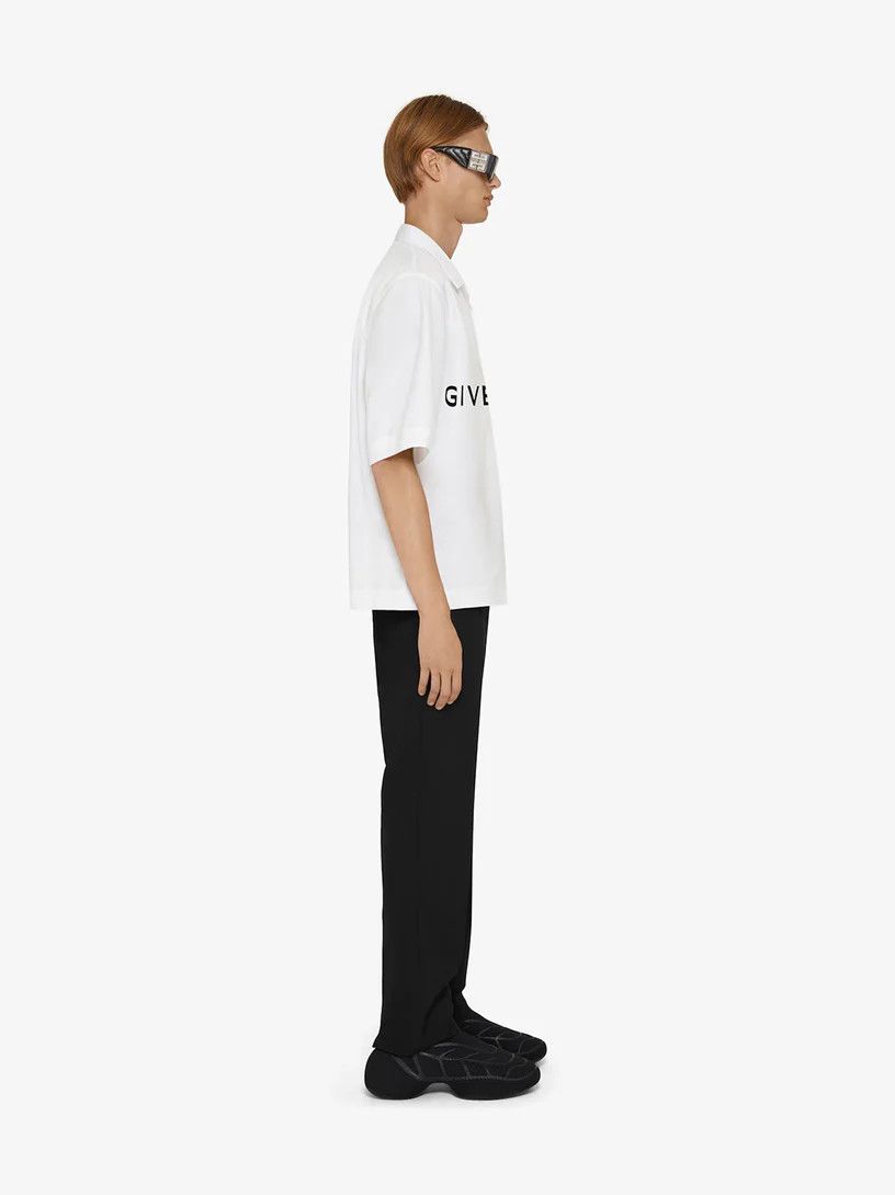 Givenchy 1srvl11e0725 SS Boxy Fit Shirt in White Size US L / EU 52-54 / 3 - 3 Thumbnail