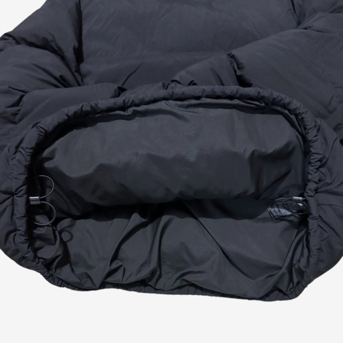 Balenciaga Balenciaga AW22 Puffer Hoodie Sz.4 Size US XL / EU 56 / 4 - 5 Thumbnail