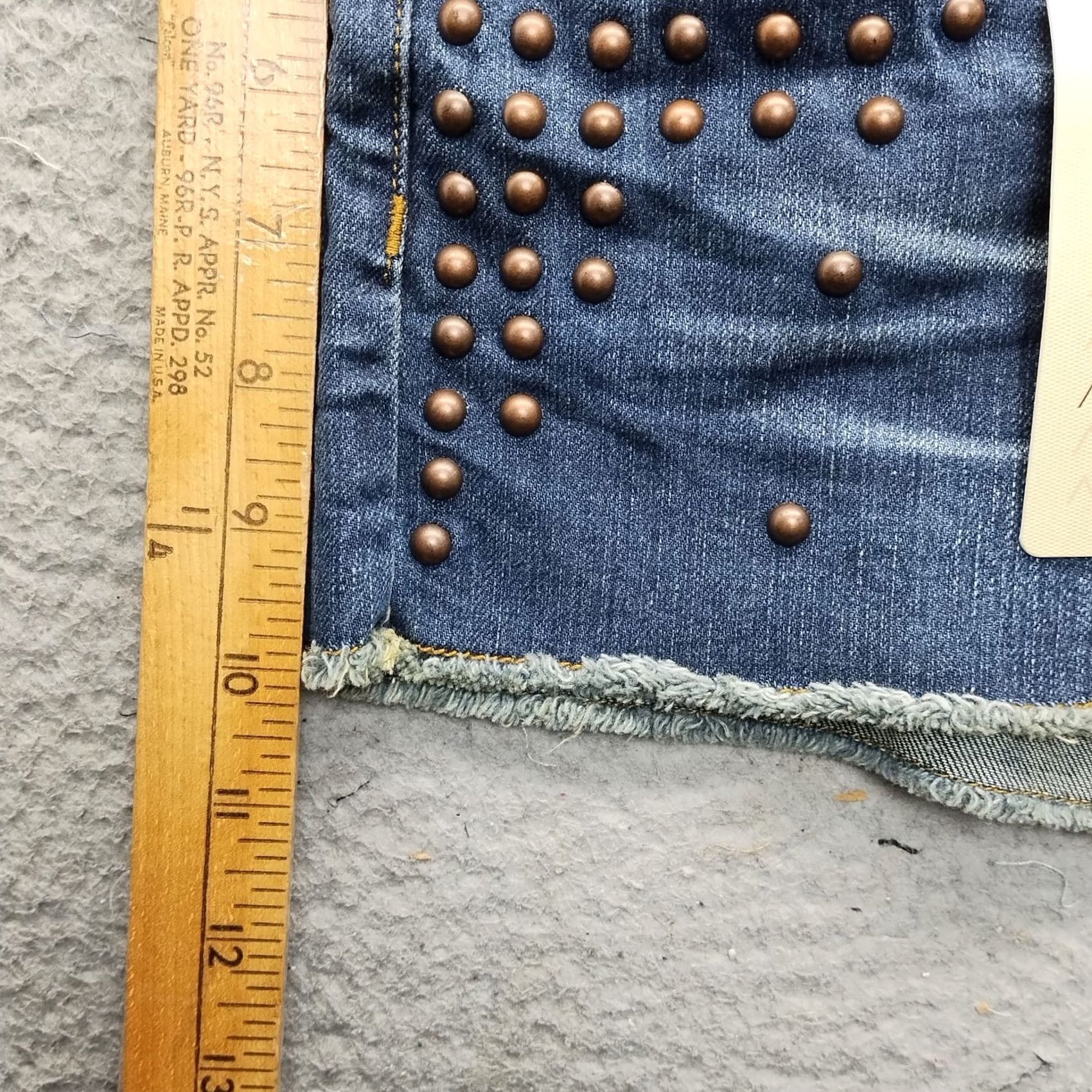 Denime Hint Womens 30 Navy Denim Stretch 5-Pocket Cut Off Shorts Shirt? Size 30" / US 8 / IT 44 - 7 Thumbnail