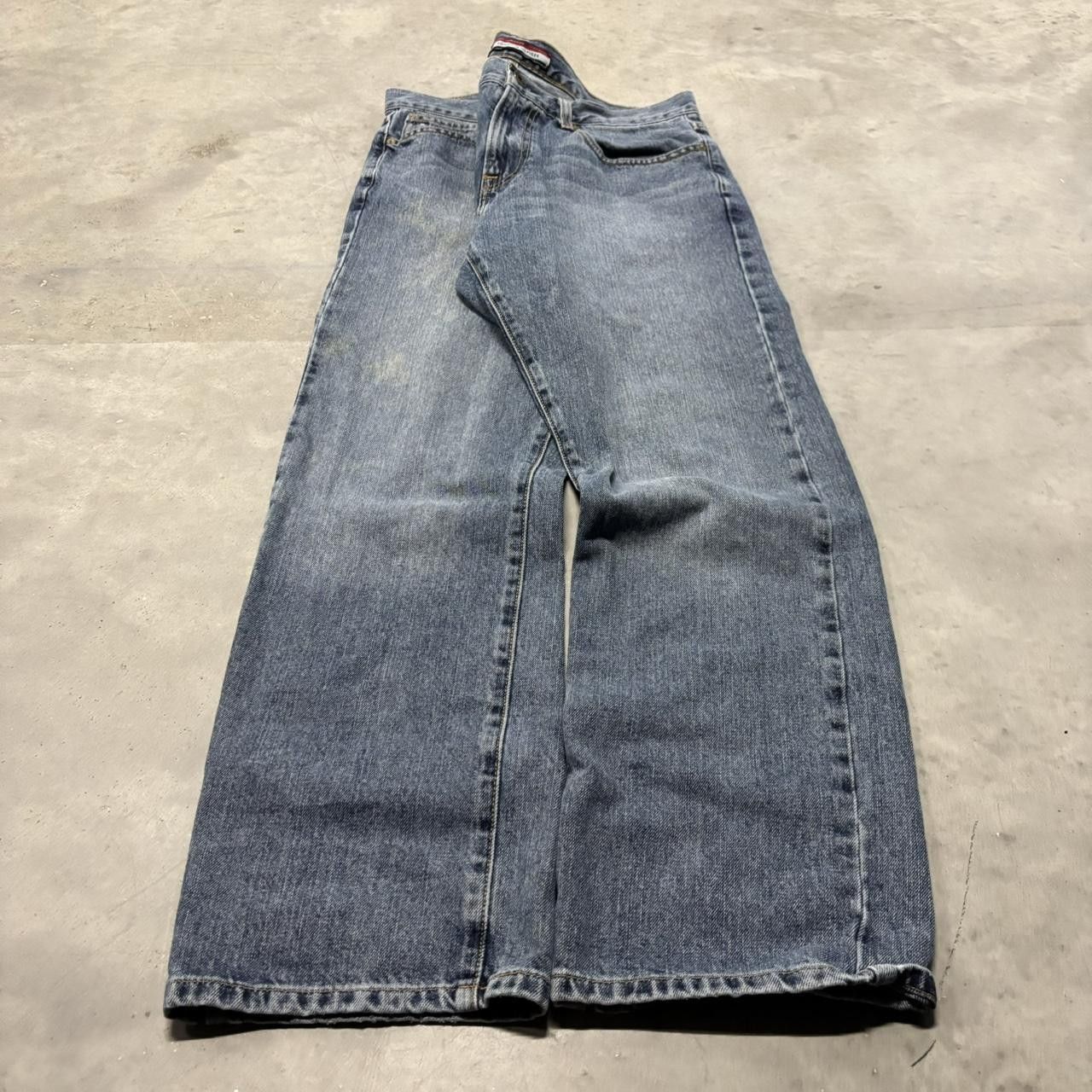Japanese Brand × Tommy Hilfiger × Vintage Crazy Vintage Y2K/2000s Grunge Tommy Hilfiger Dark Wash Denim Jeans! Size US 36 / EU 52 - 3 Thumbnail