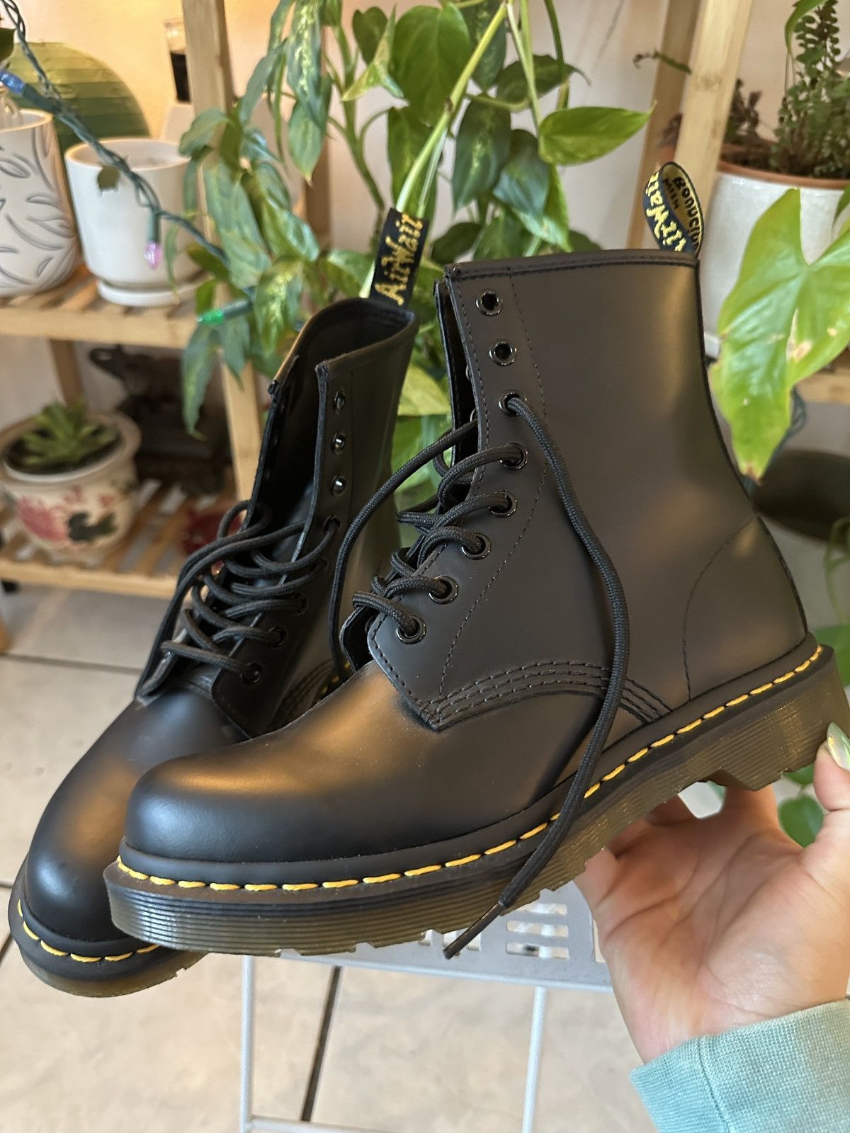 Dr. Martens Dr. Martens Boots Size US 7 / IT 37 - 1 Thumbnail