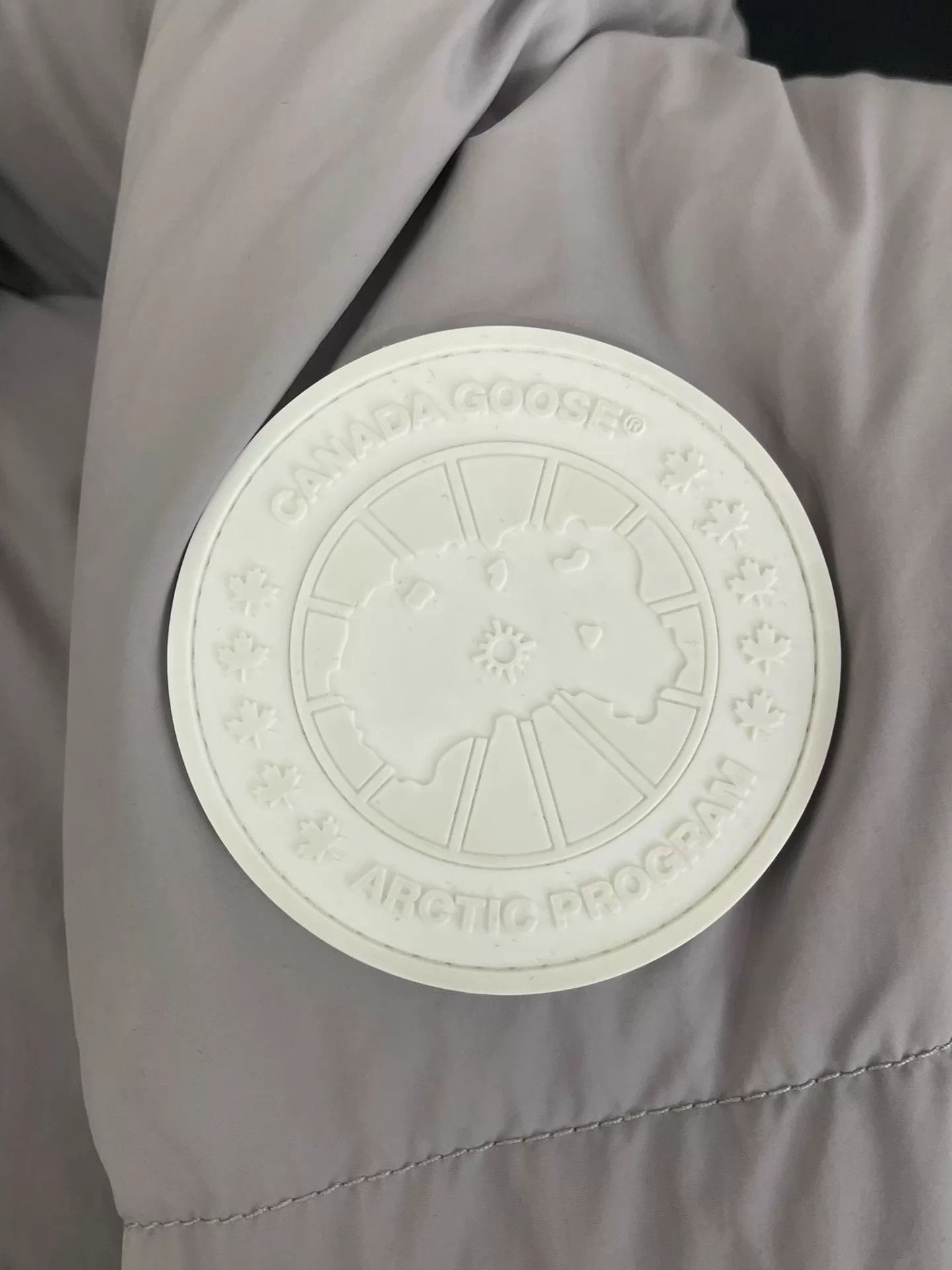 Canada Goose Canada Goose Junction Gray White Label Hooded Zip Down M Size M / US 6-8 / IT 42-44 - 2 Thumbnail