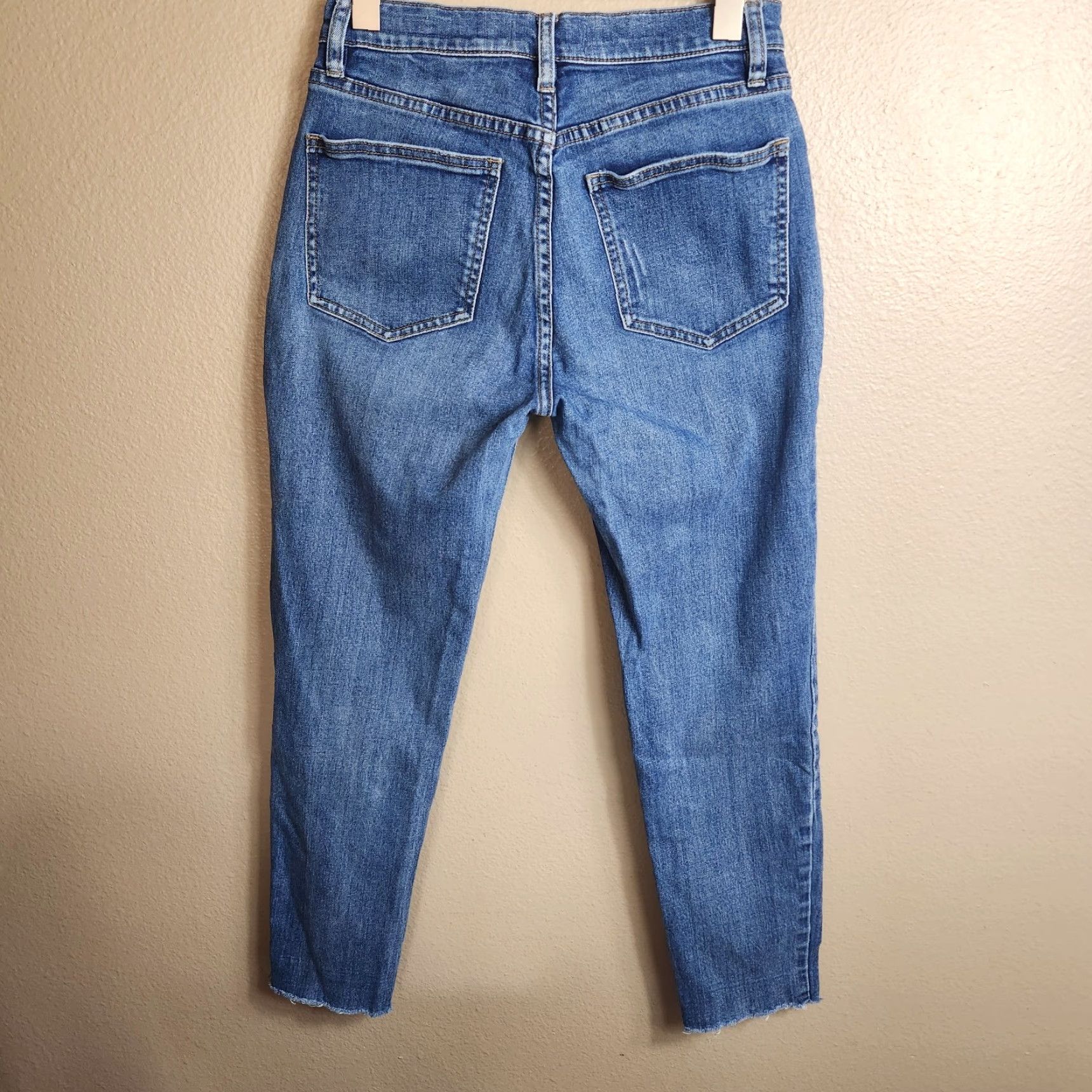 Pacsun PacSun Womens 26 Jeans | Cropped Mid Rise Raw Hem Medium Wash Denim 5-Pocket Stretch Cotton Blend Size 26" / US 2 / IT 38 - 6 Thumbnail