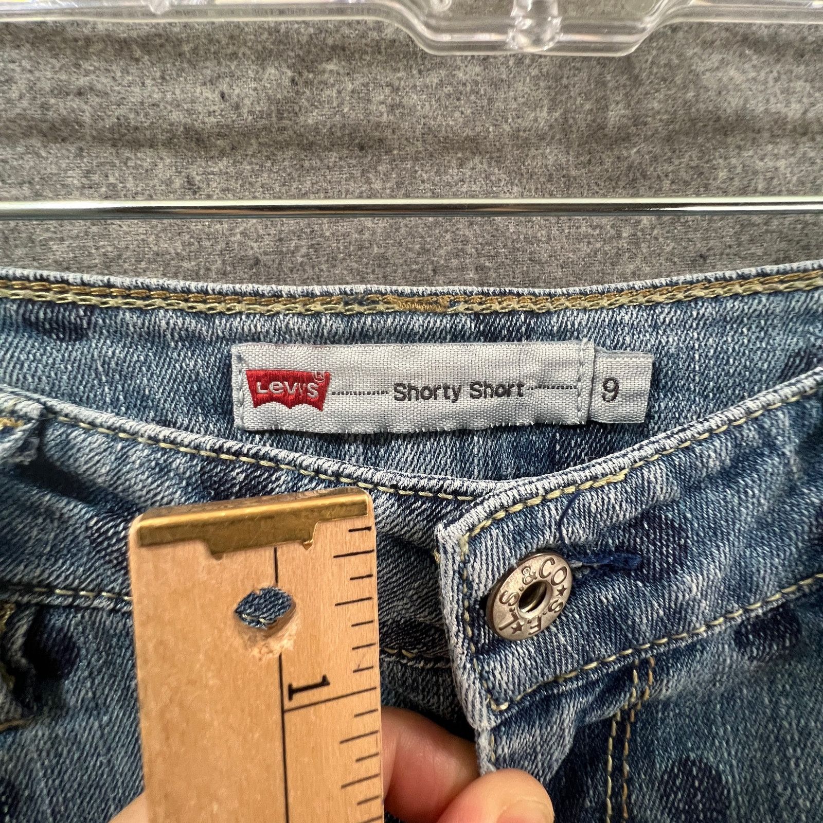 Levi's Levi's Shorty Short Women Size 9 Blue Polka Dot Jeans Size 29" - 3 Thumbnail