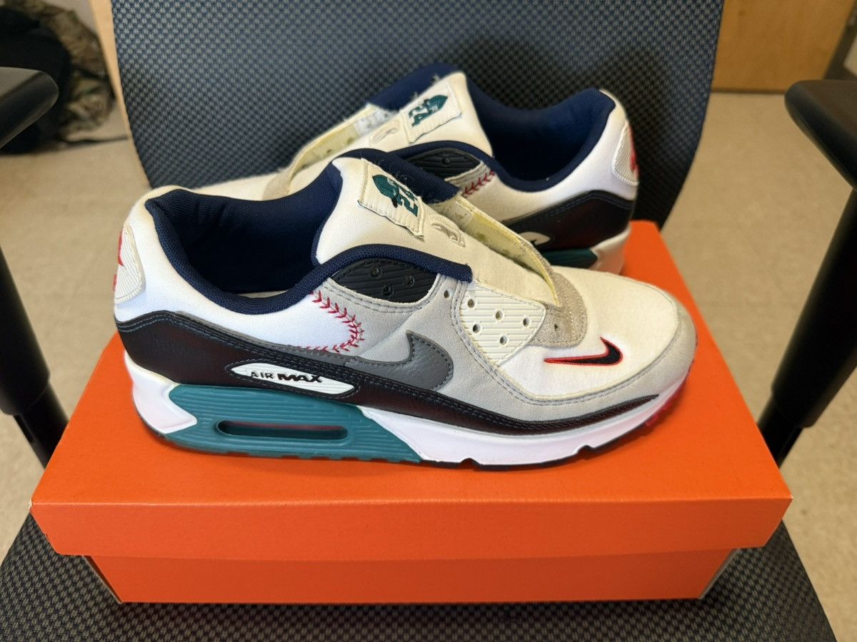 Nike Nike Air max 90 Size US 10 / EU 43 - 1 Thumbnail