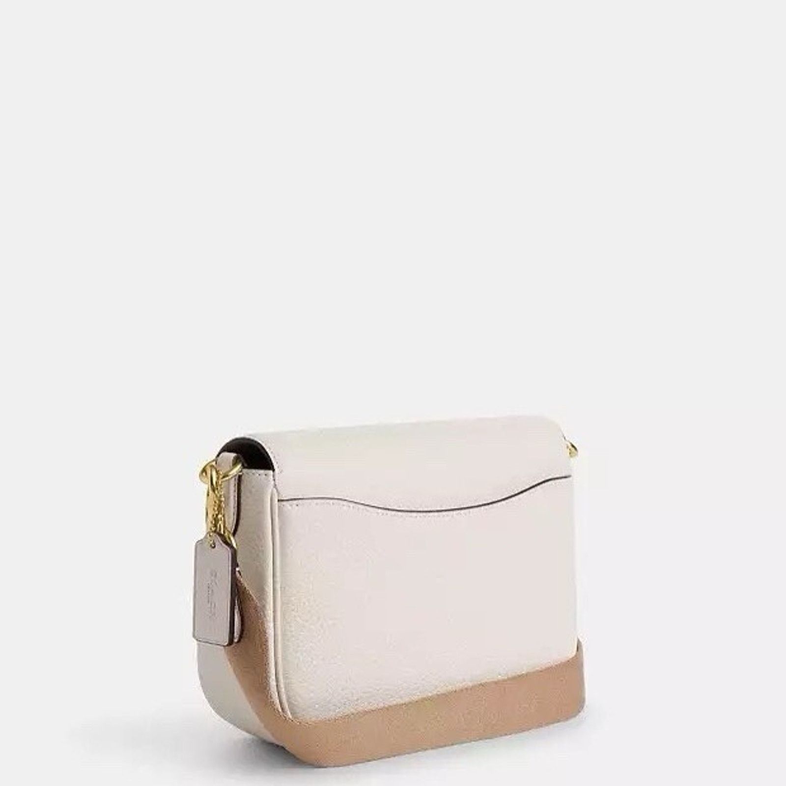 Coach NWT Coach Amelia Saddle Bag Soft leather CP107 Gold/Chalk Size ONE SIZE - 6 Thumbnail