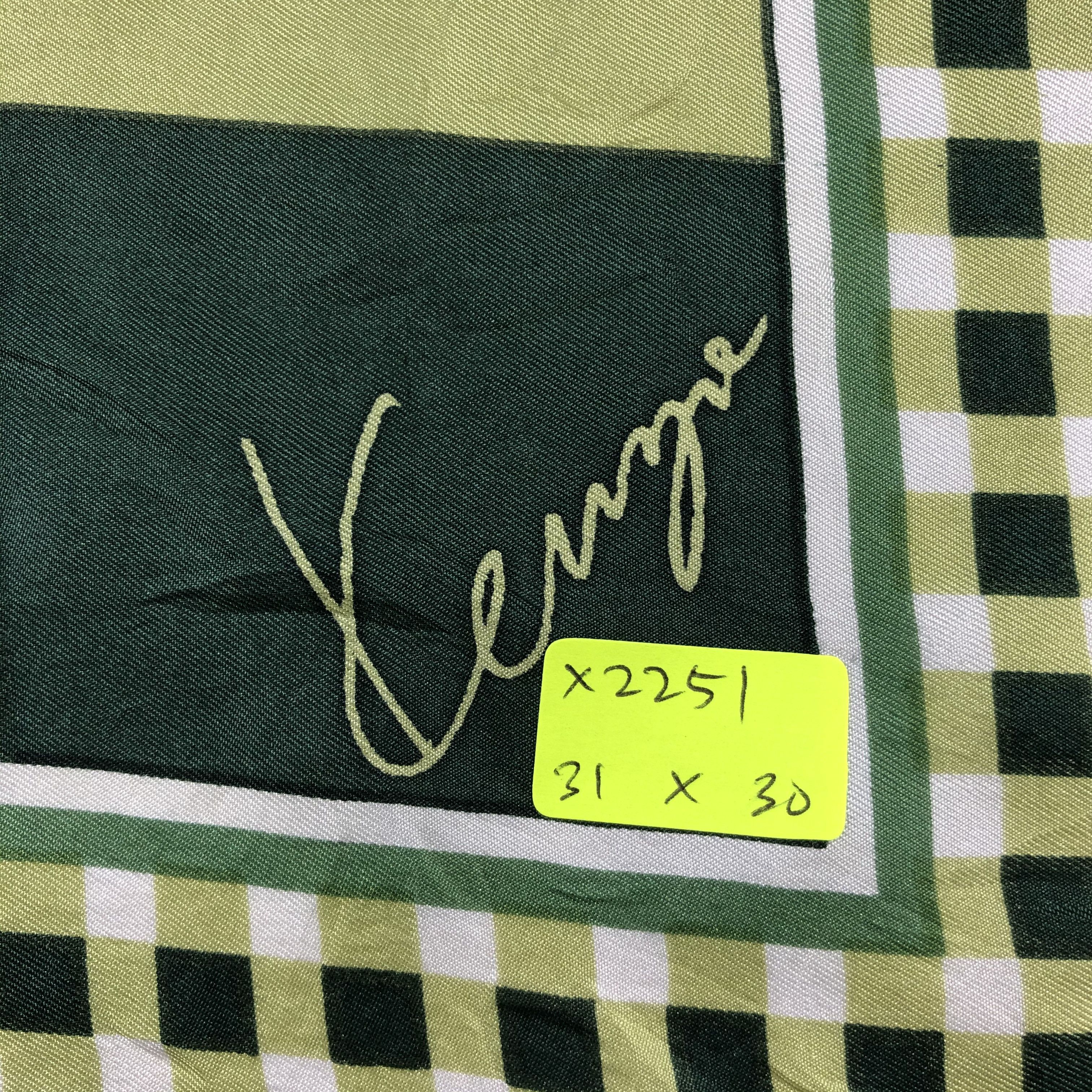 Vintage Vintage Kenzo Silk Scarf Size ONE SIZE - 9 Thumbnail