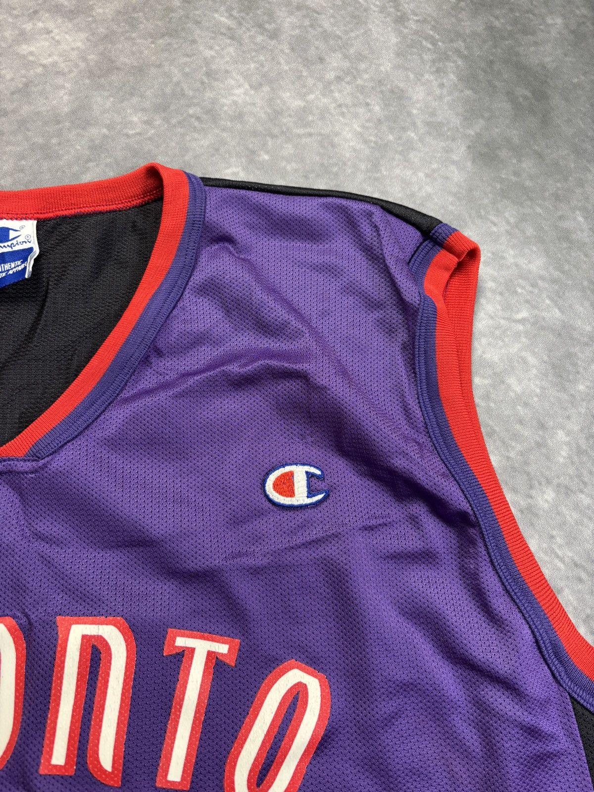 Champion 90s Vintage Toronto Raptors Shorts Carter Matching Suit Set Size US L / EU 52-54 / 3 - 18 Thumbnail