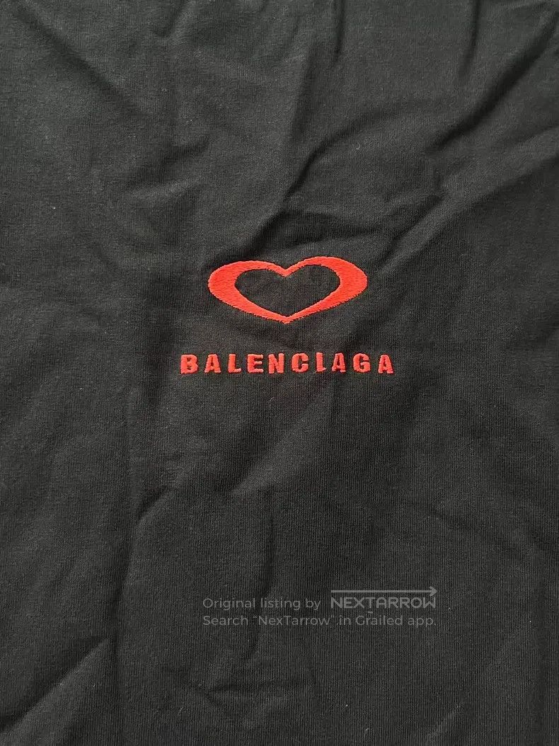 Balenciaga Balenciaga Round Neck Short Sleeve Embroidered T-Shirt Size US M / EU 48-50 / 2 - 3 Thumbnail